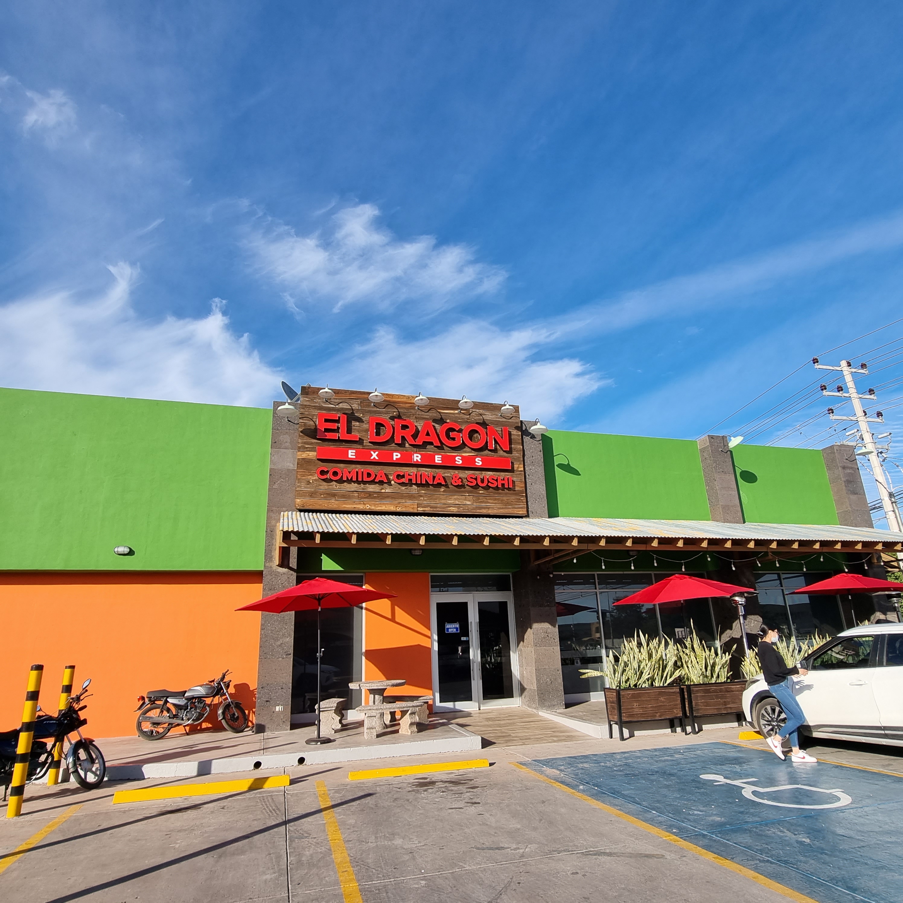 El Dragón Express image 3