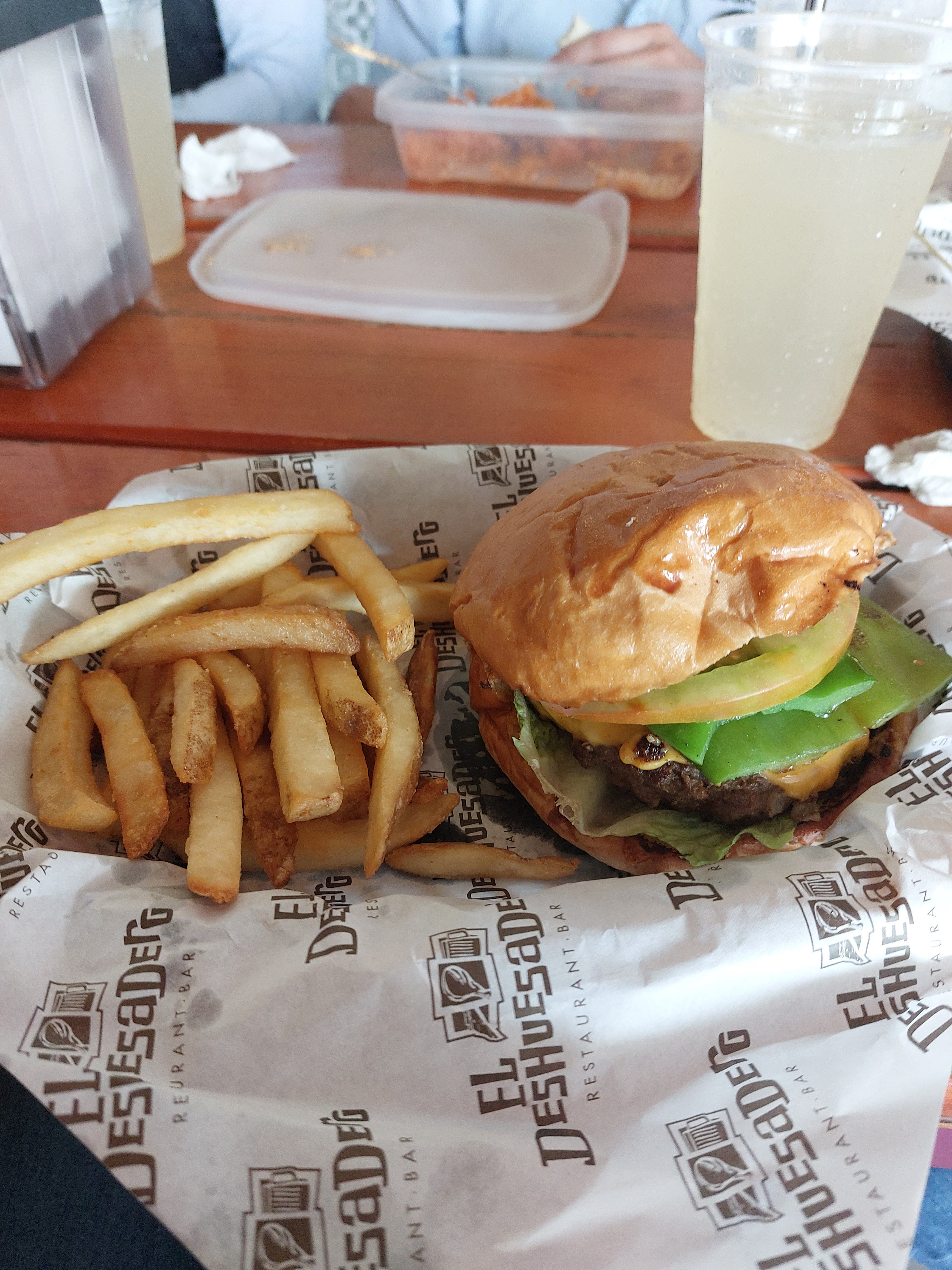 El Deshuesadero image 3