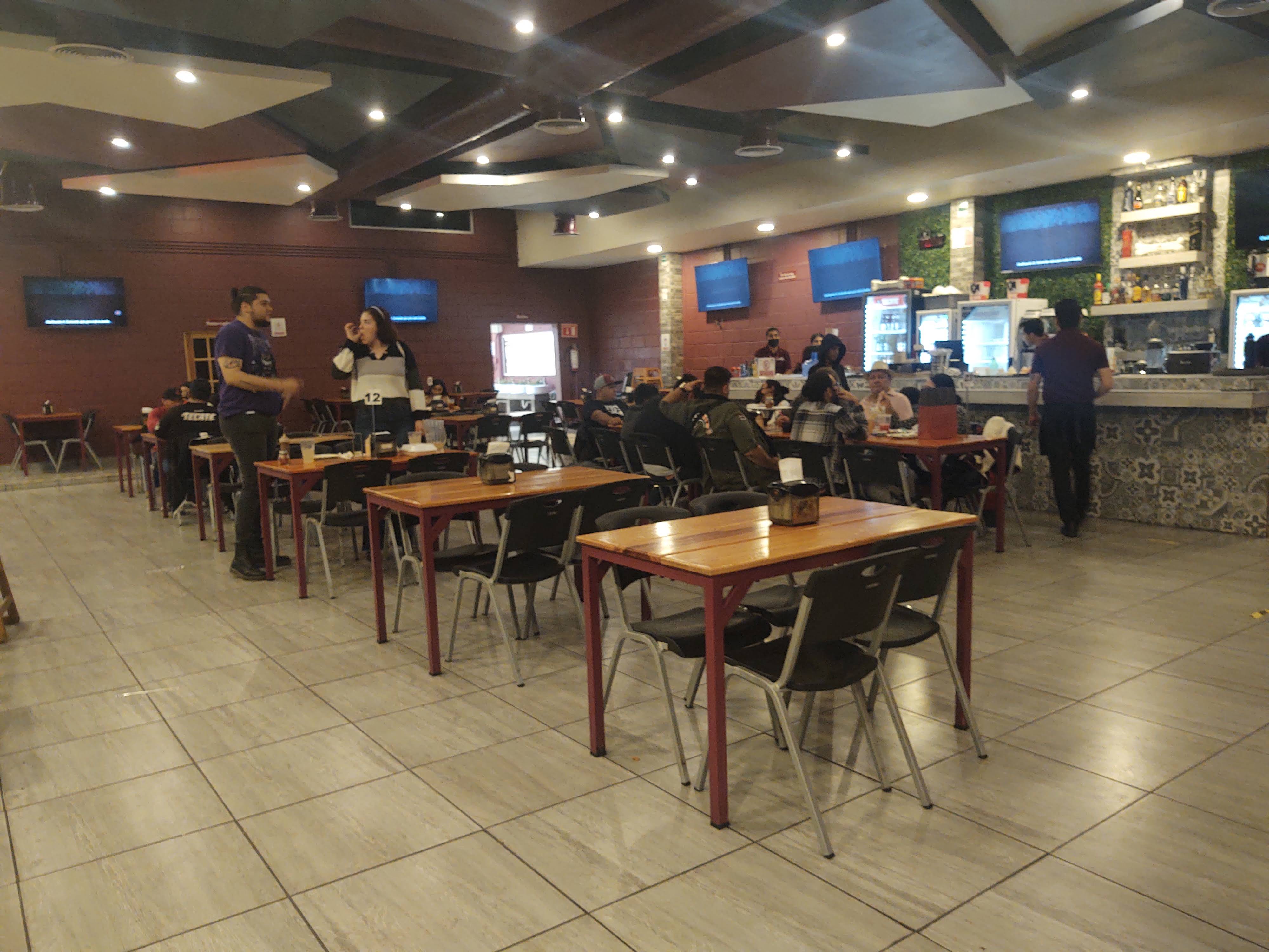 El Deshuesadero image 8