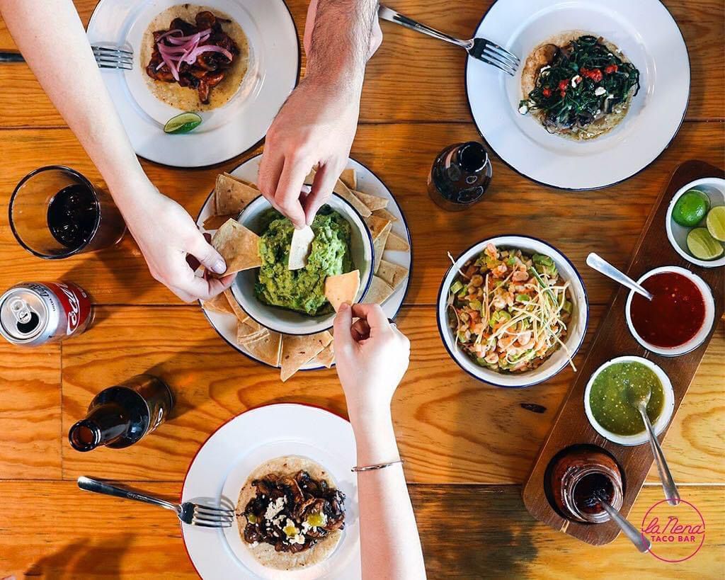 La Nena Taco Bar image 2