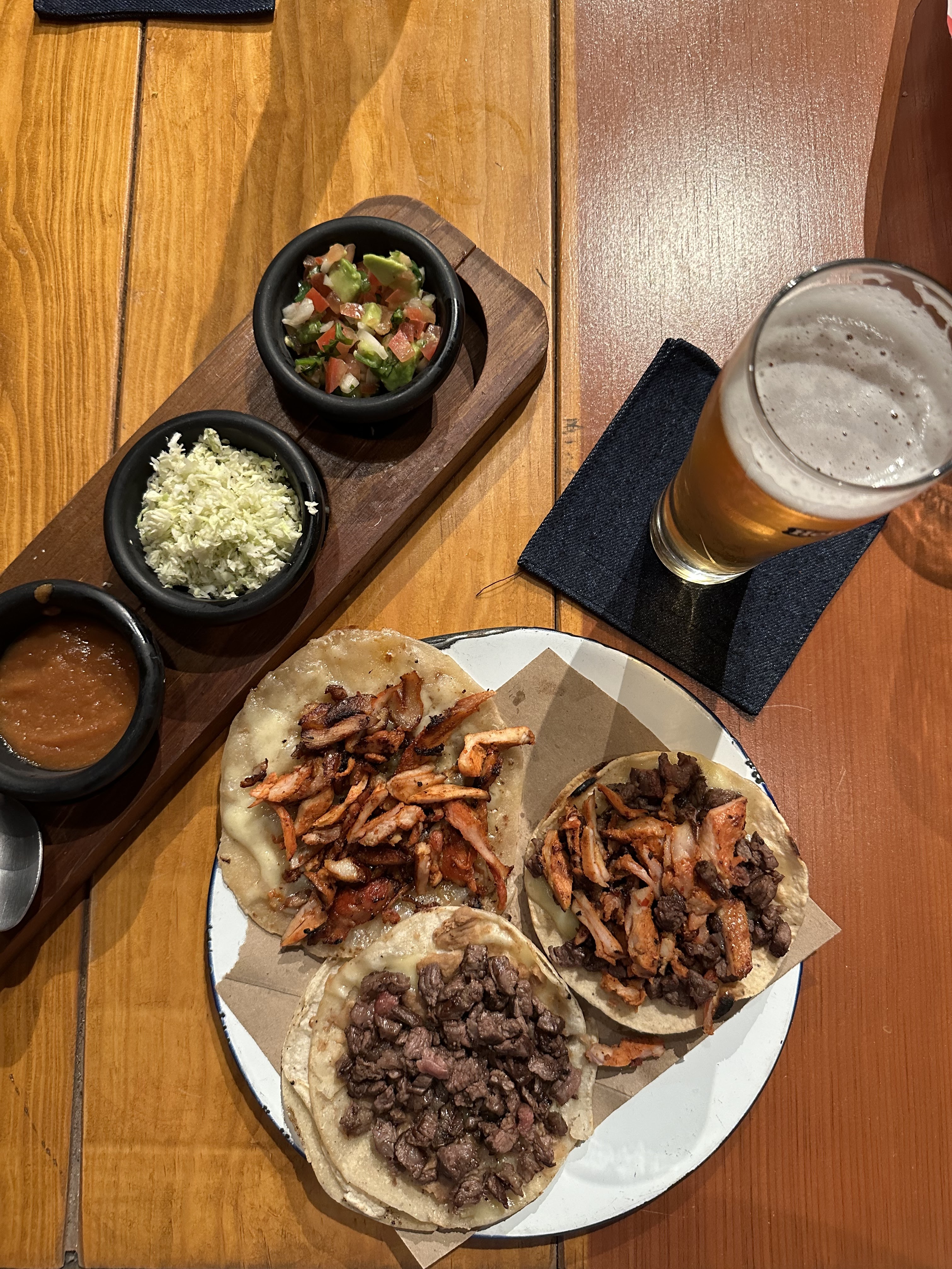 La Nena Taco Bar image 7