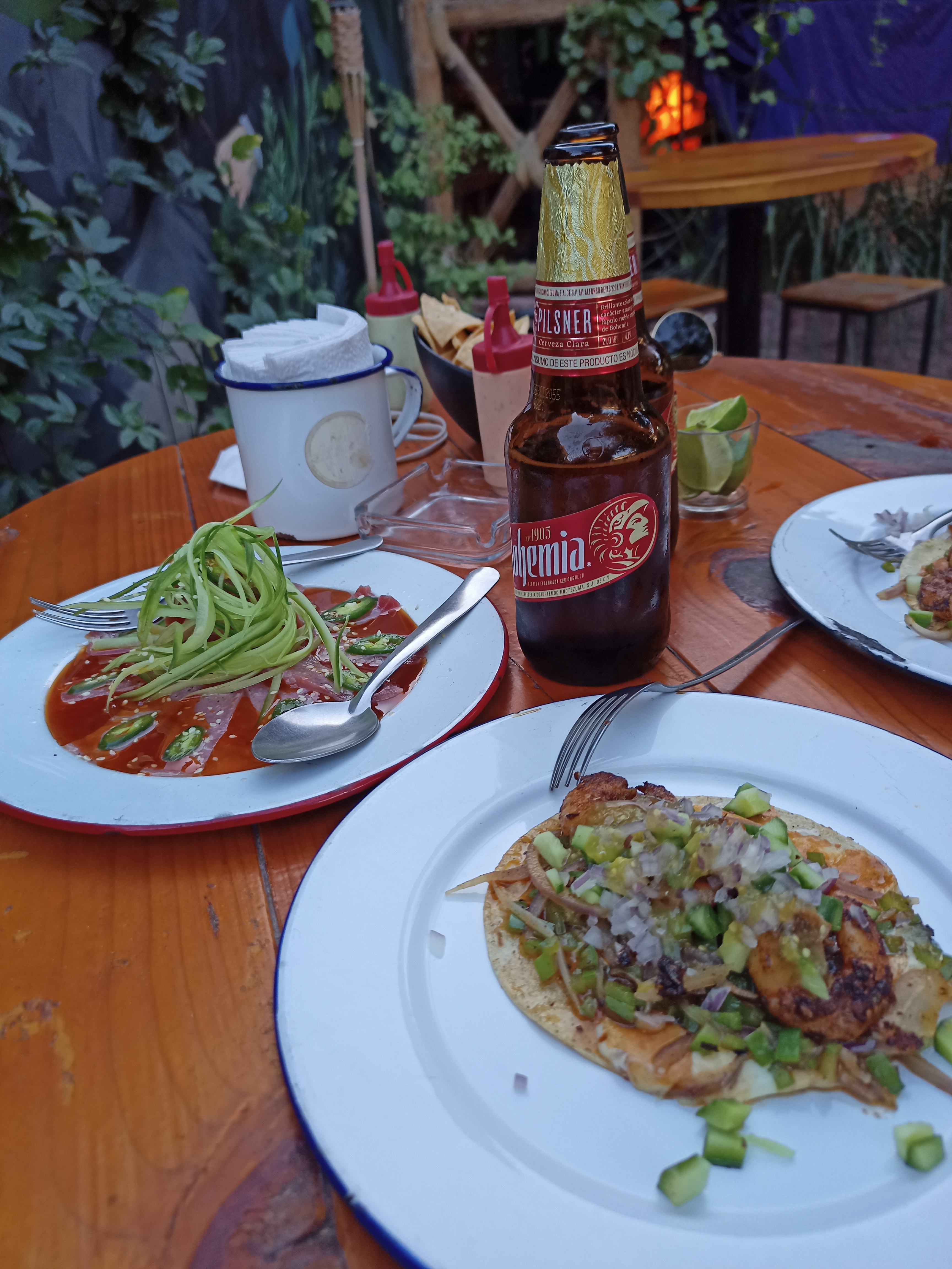 La Nena Taco Bar image 9