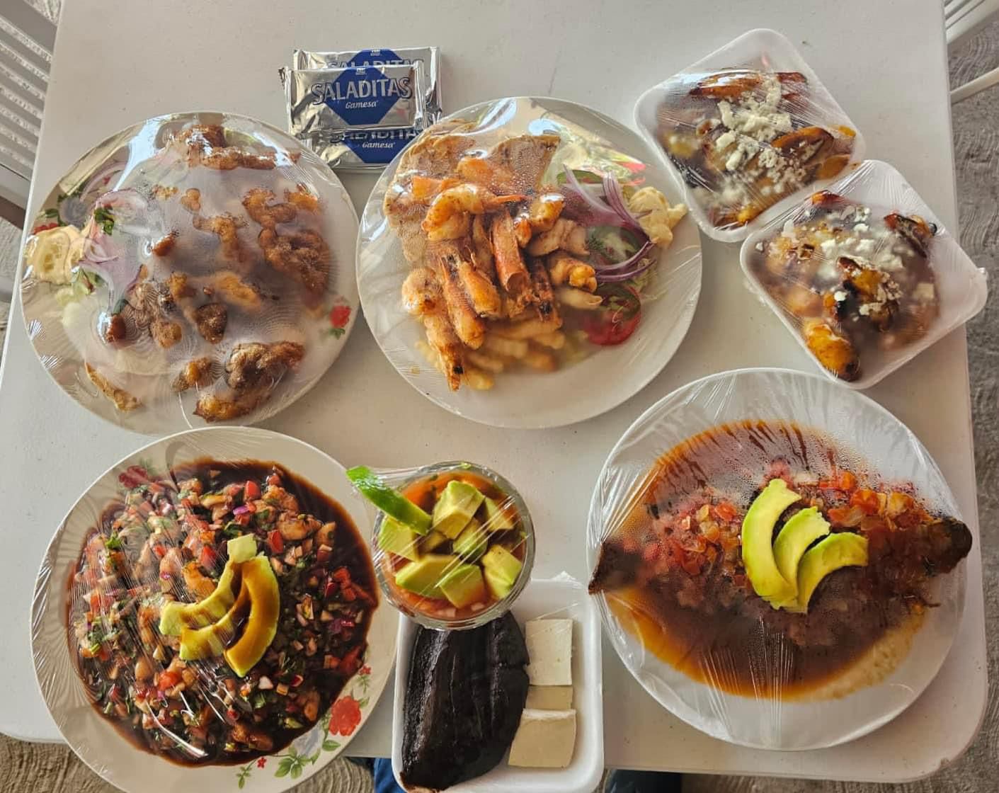 Restaurante Familiar "Las Flores" image 4