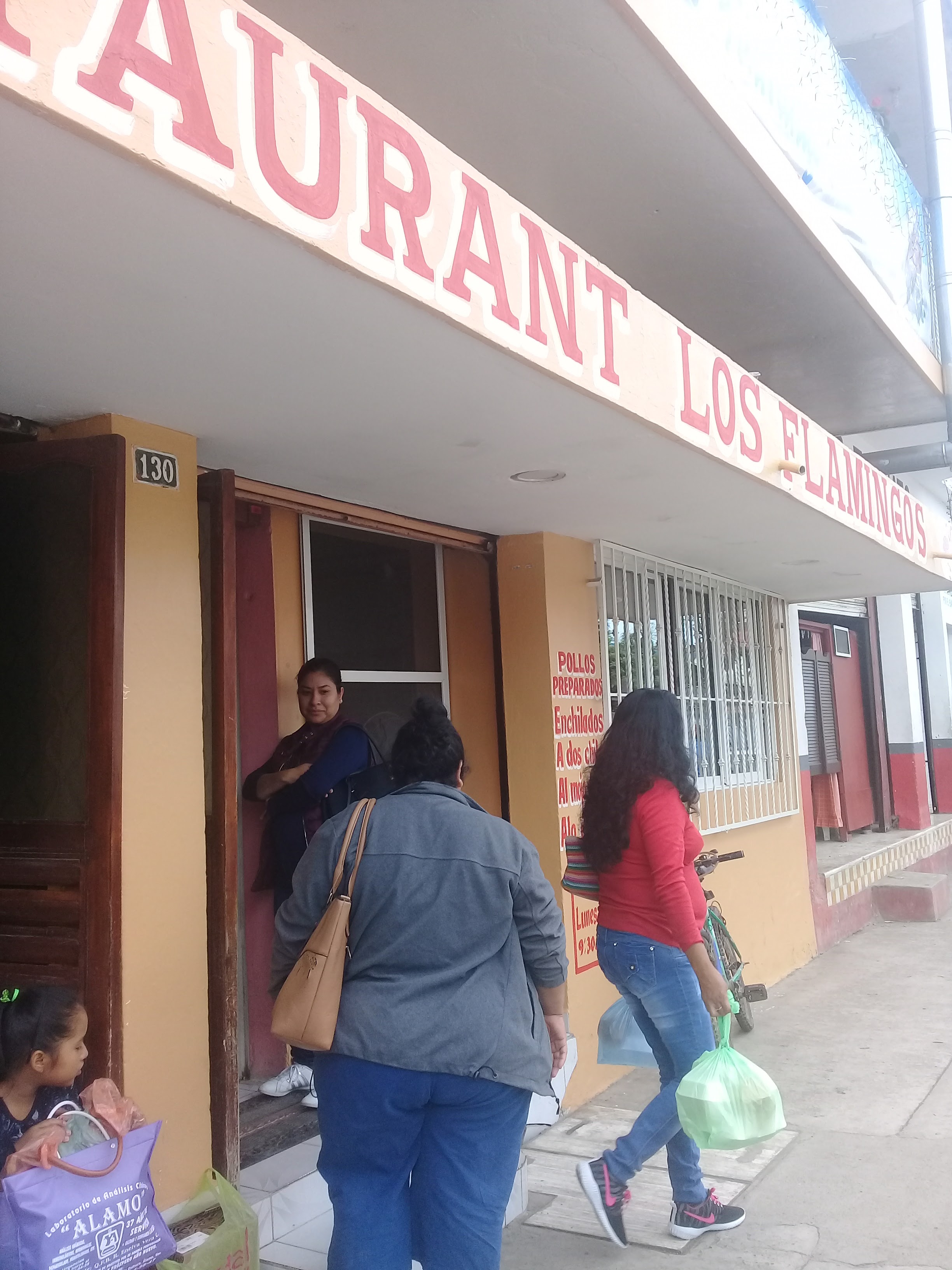 restaurante los flamingos image 8