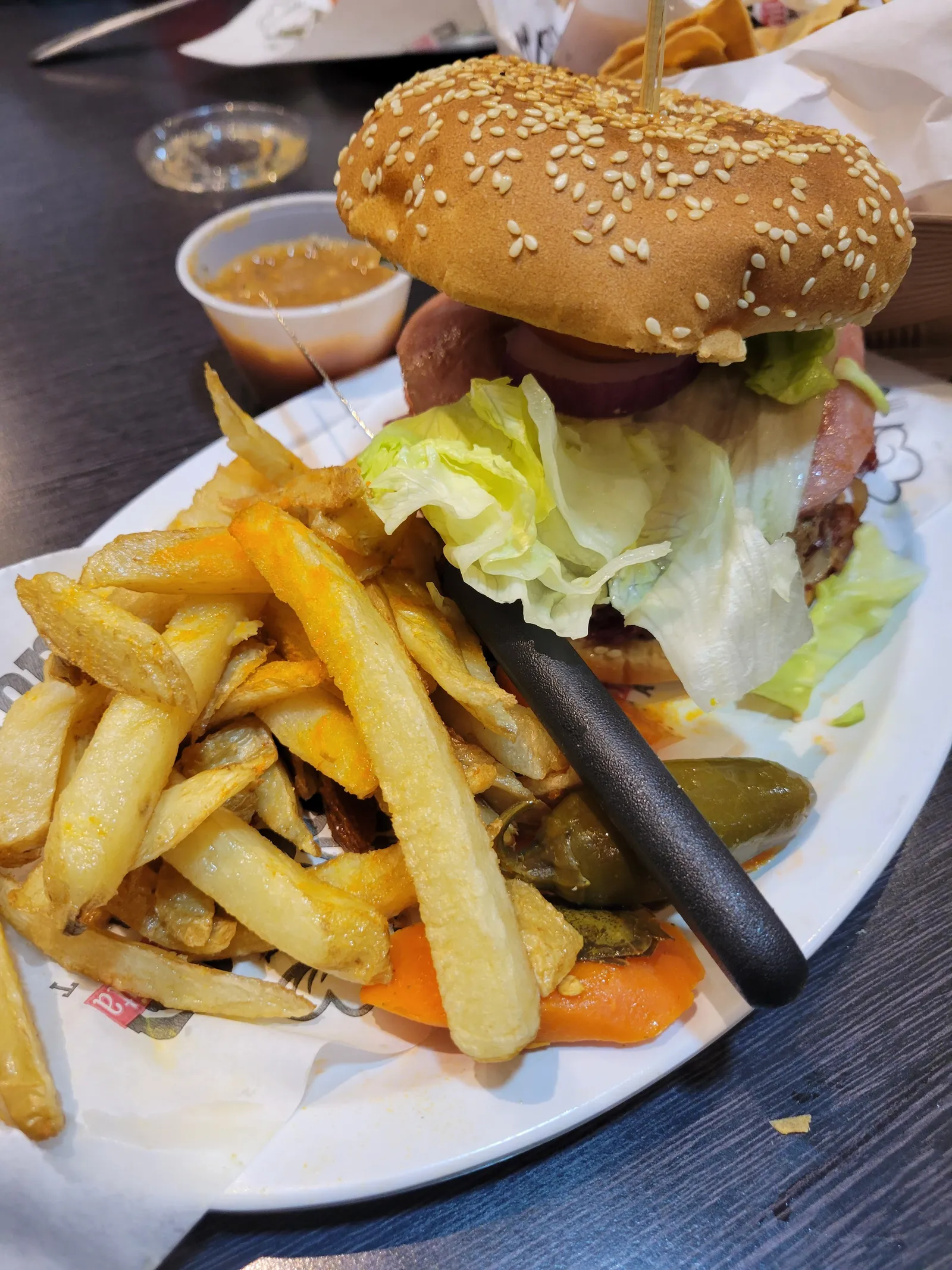 El porton image 2