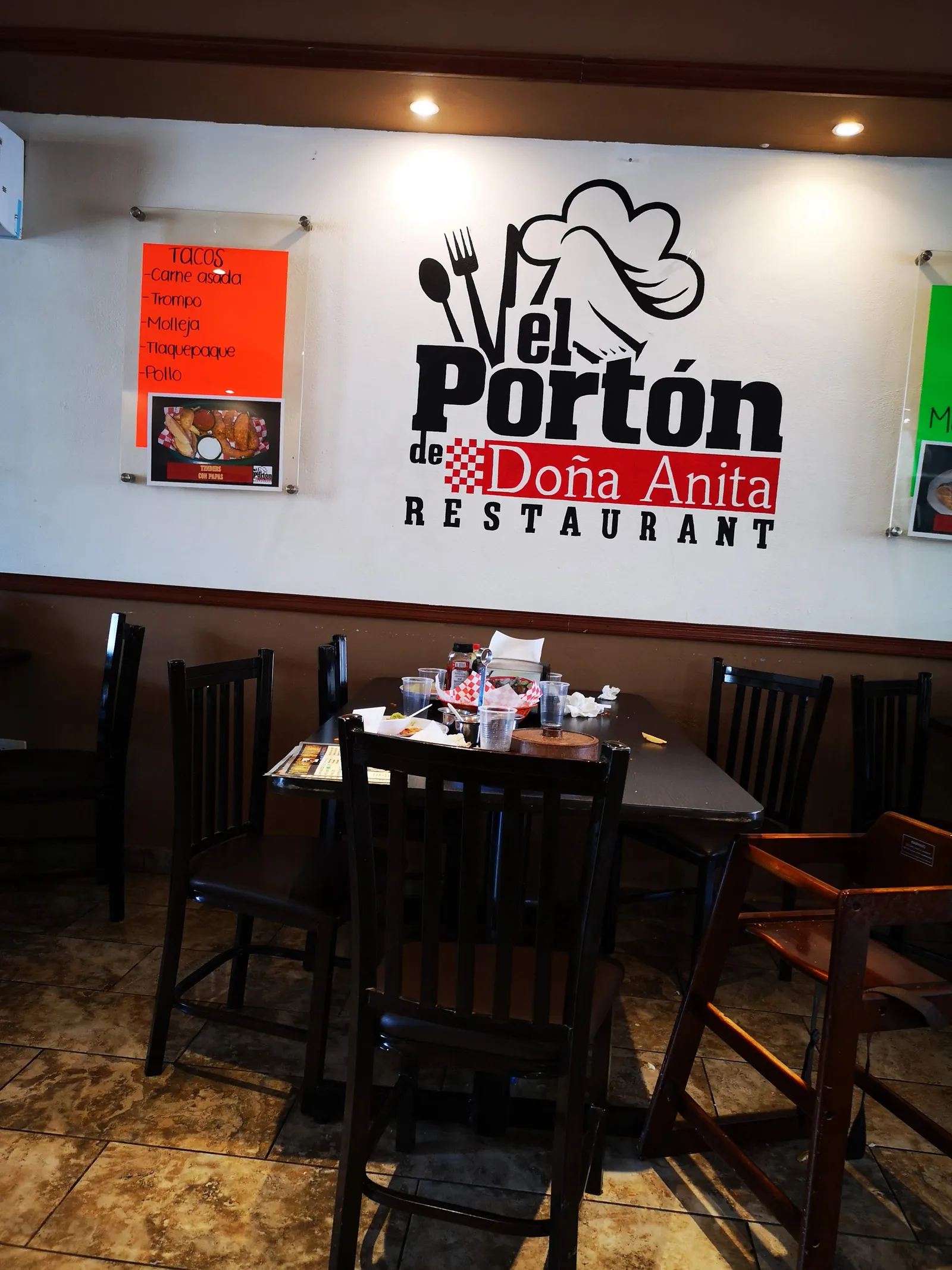 El porton image 5