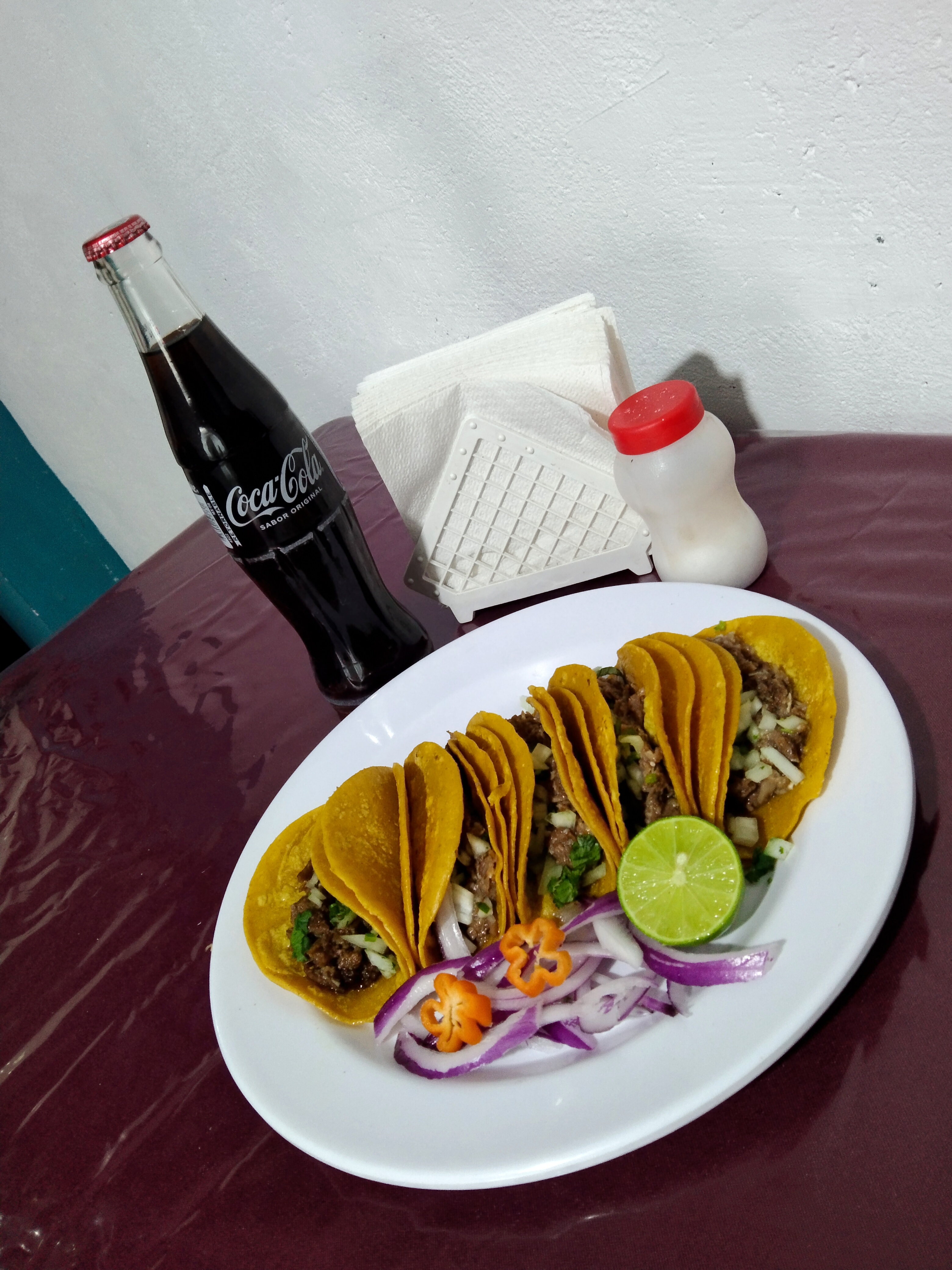 Tacos Mañaneros Juliáncito El Potrillo Y Menudo El Potro image 1