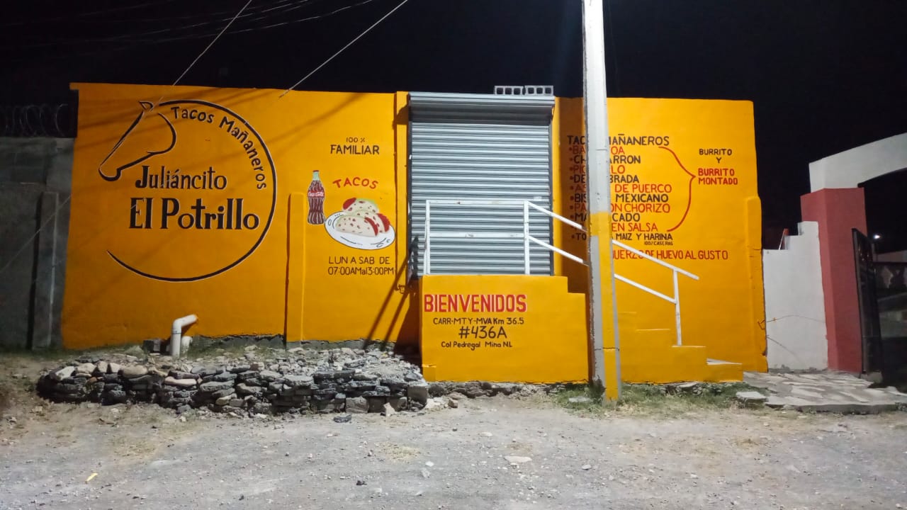 Tacos Mañaneros Juliáncito El Potrillo Y Menudo El Potro image 5