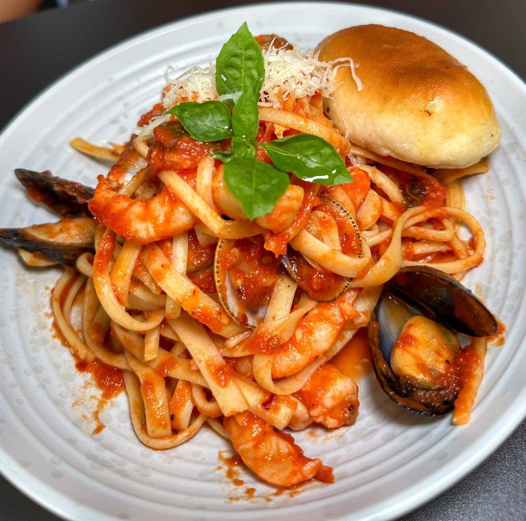 MERAK Restaurante image 2