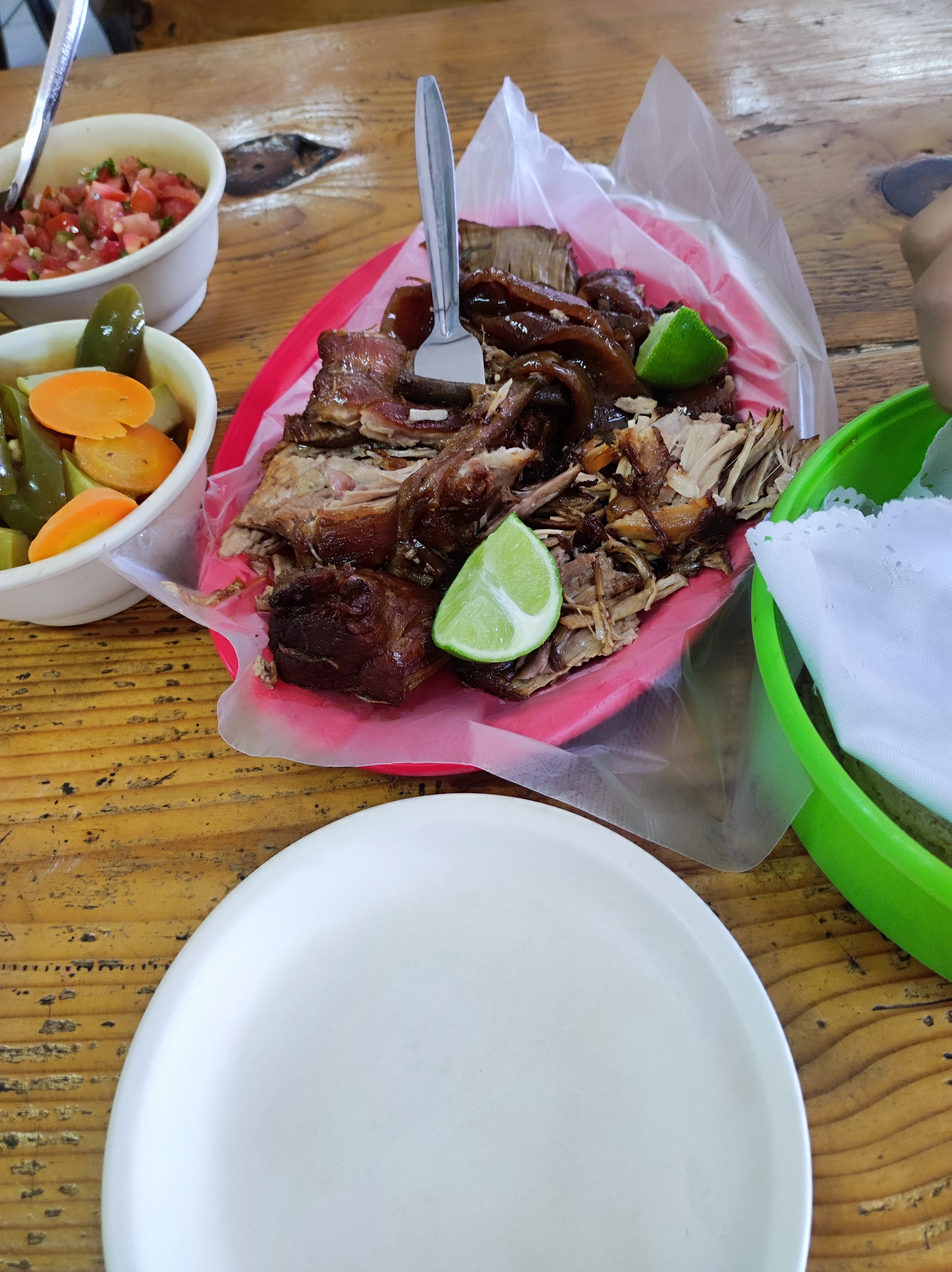 Las Pinches Carnitas Light La Chiva image 2