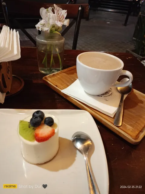 Café Ritual image 4