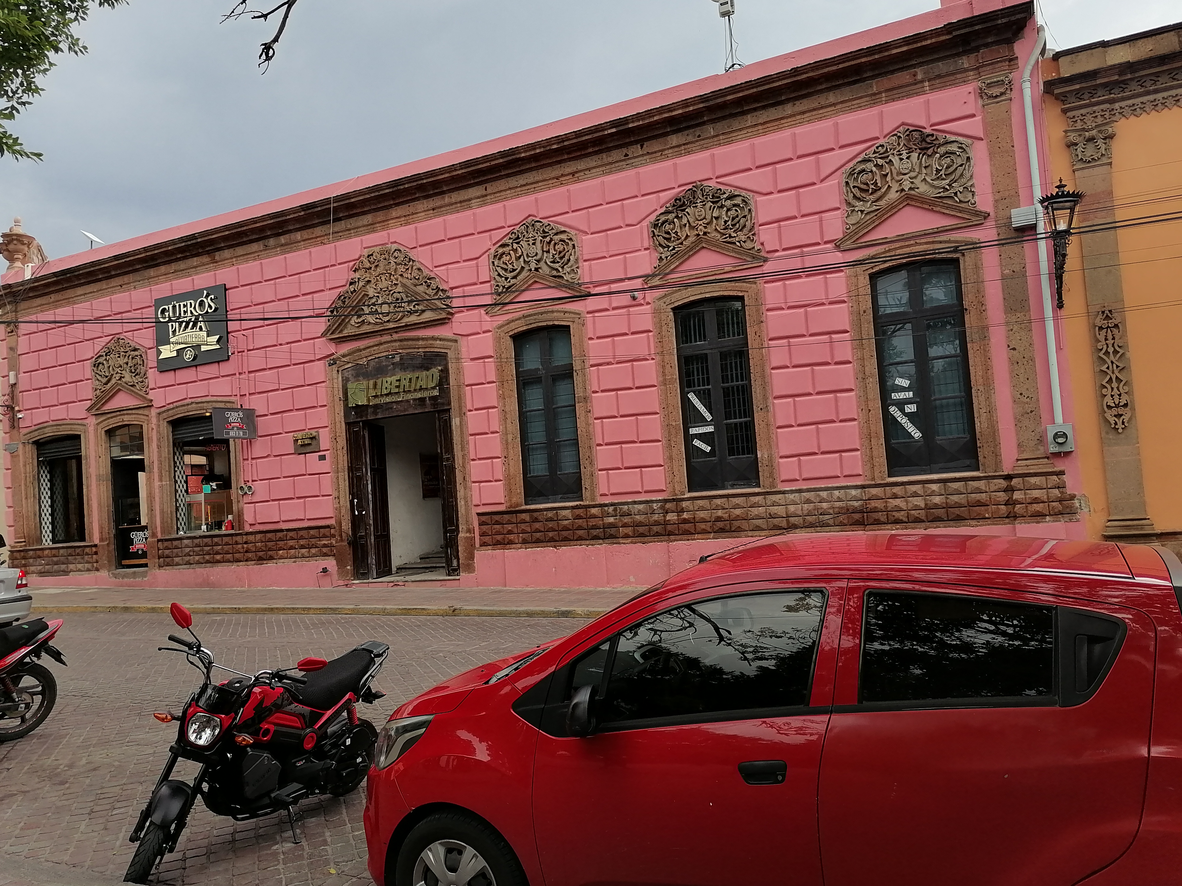 La Bella Epoca image 5