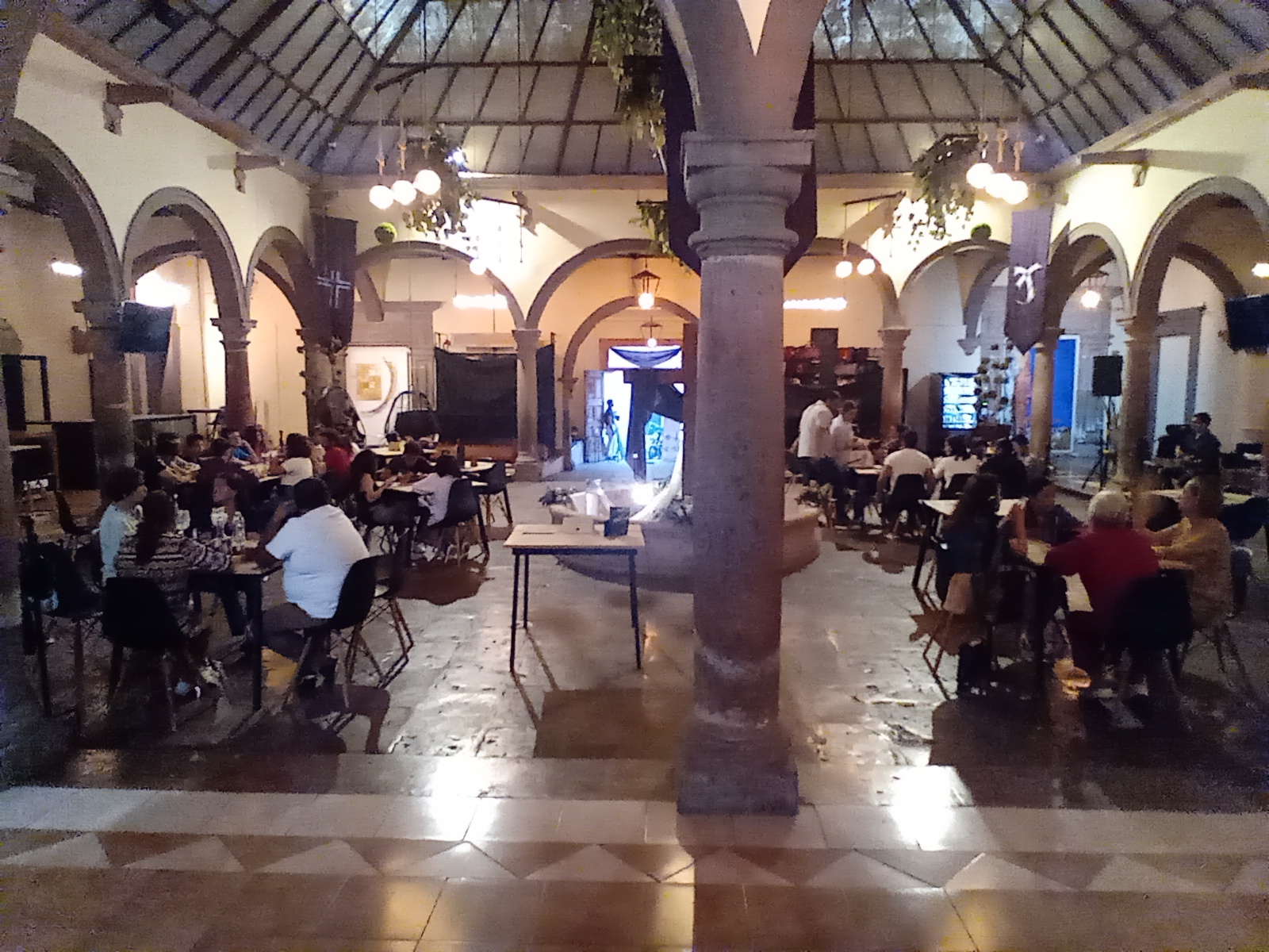 NEW ORLEANS RESTAURANT BAR image 4