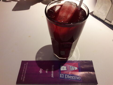 El Diezmo Barra & Snack image 3