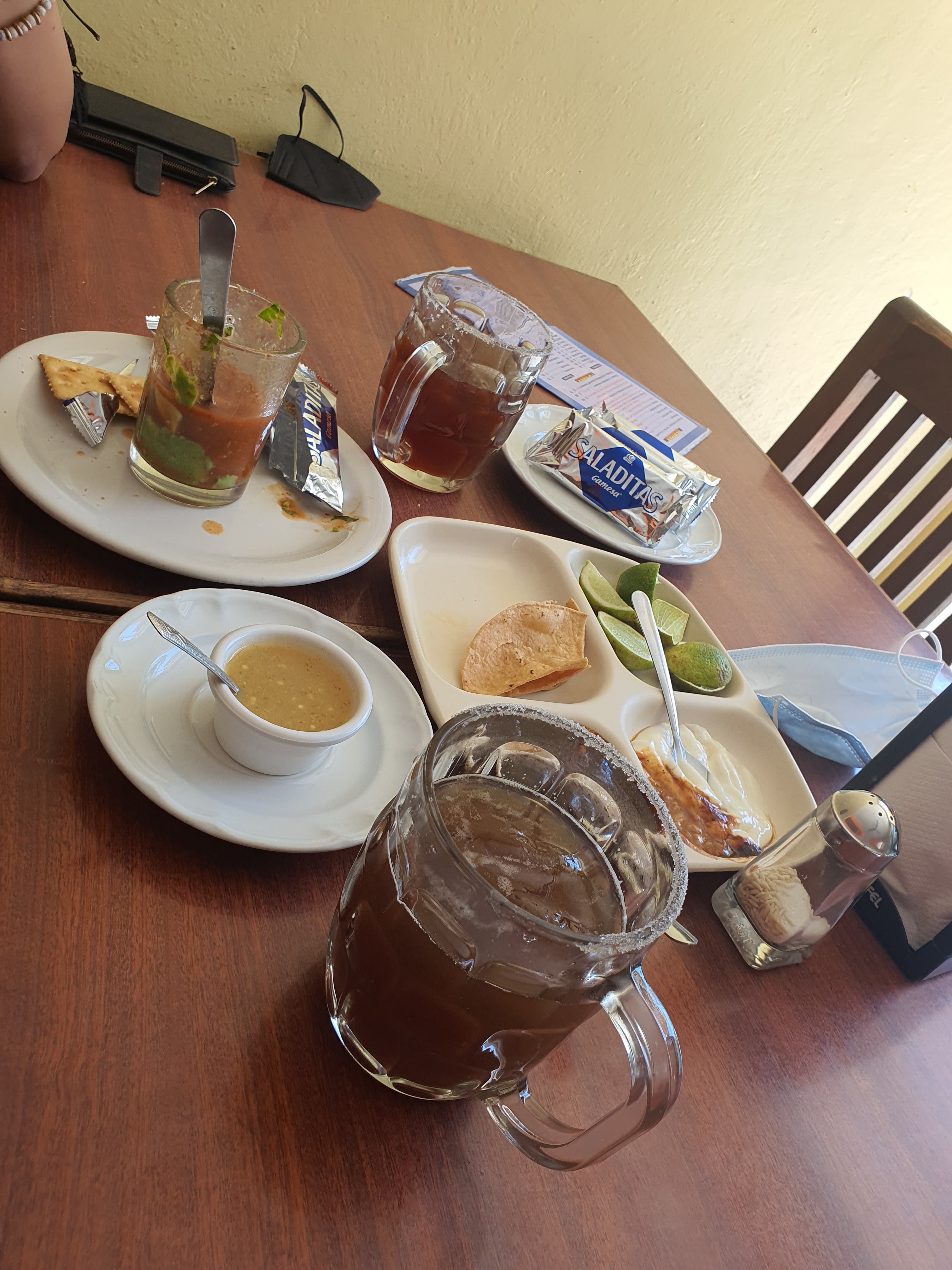 Mariscos Los Fernández Arco Sur image 4