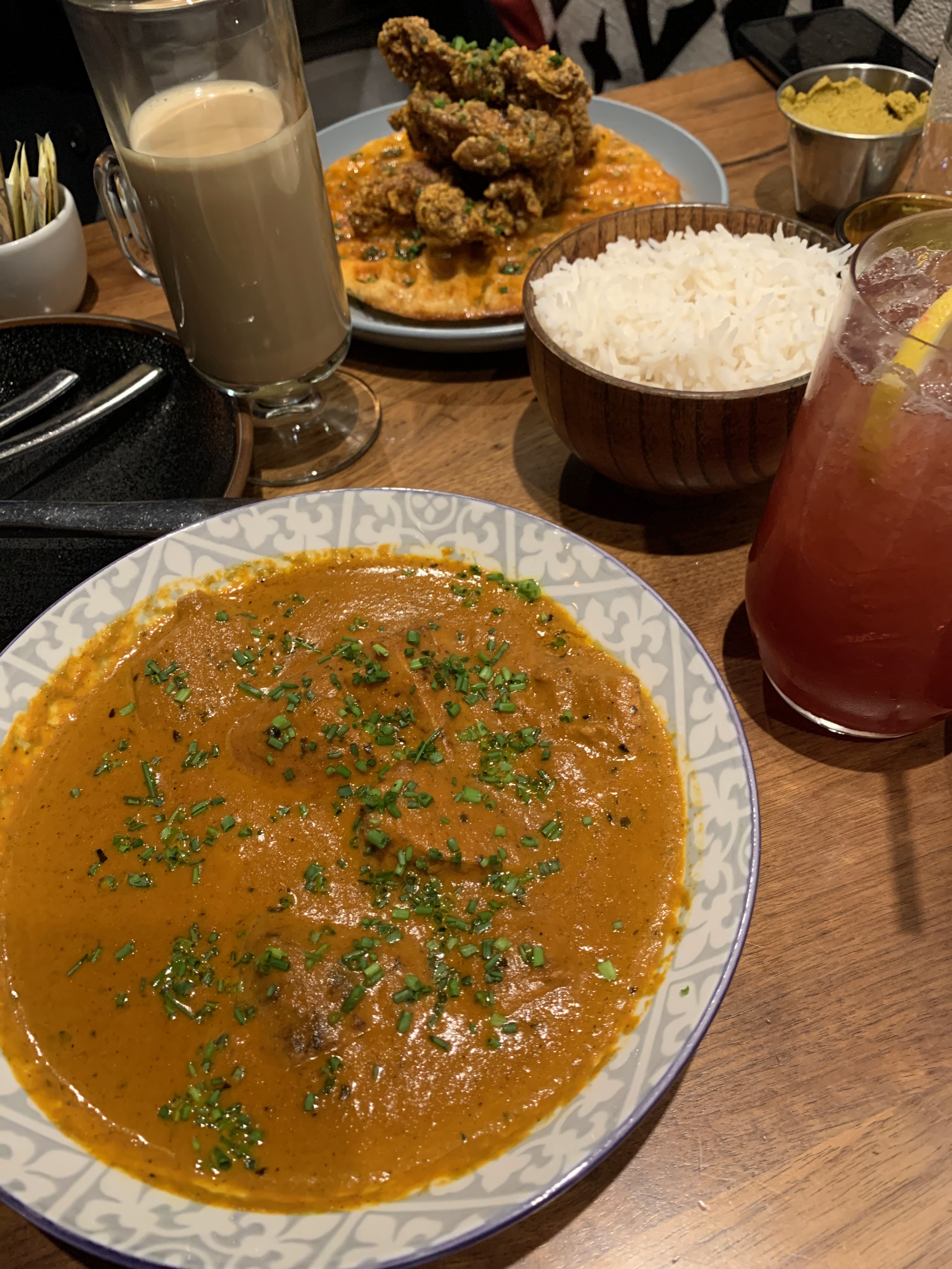 Rahi Restaurant & Lounge Bar image 5