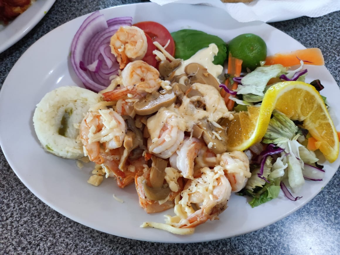 Mariscos Valle image 4