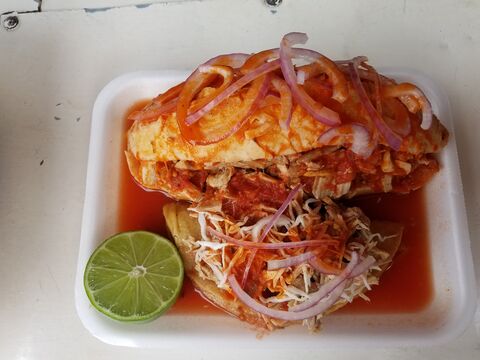 Tortas Ahogadas Estilo Guadalajara image 1