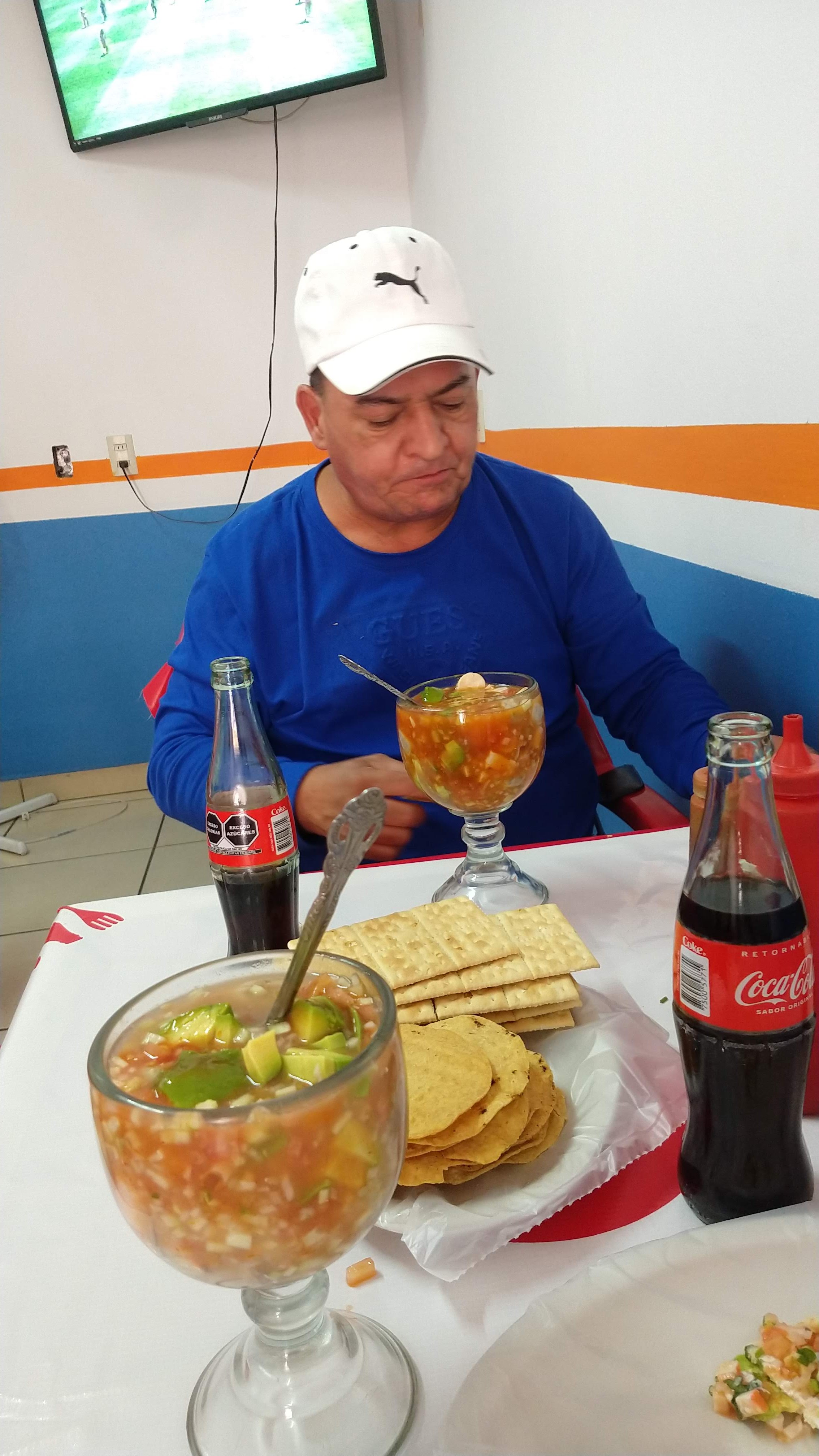 Mariscos "El Bolis" image 2