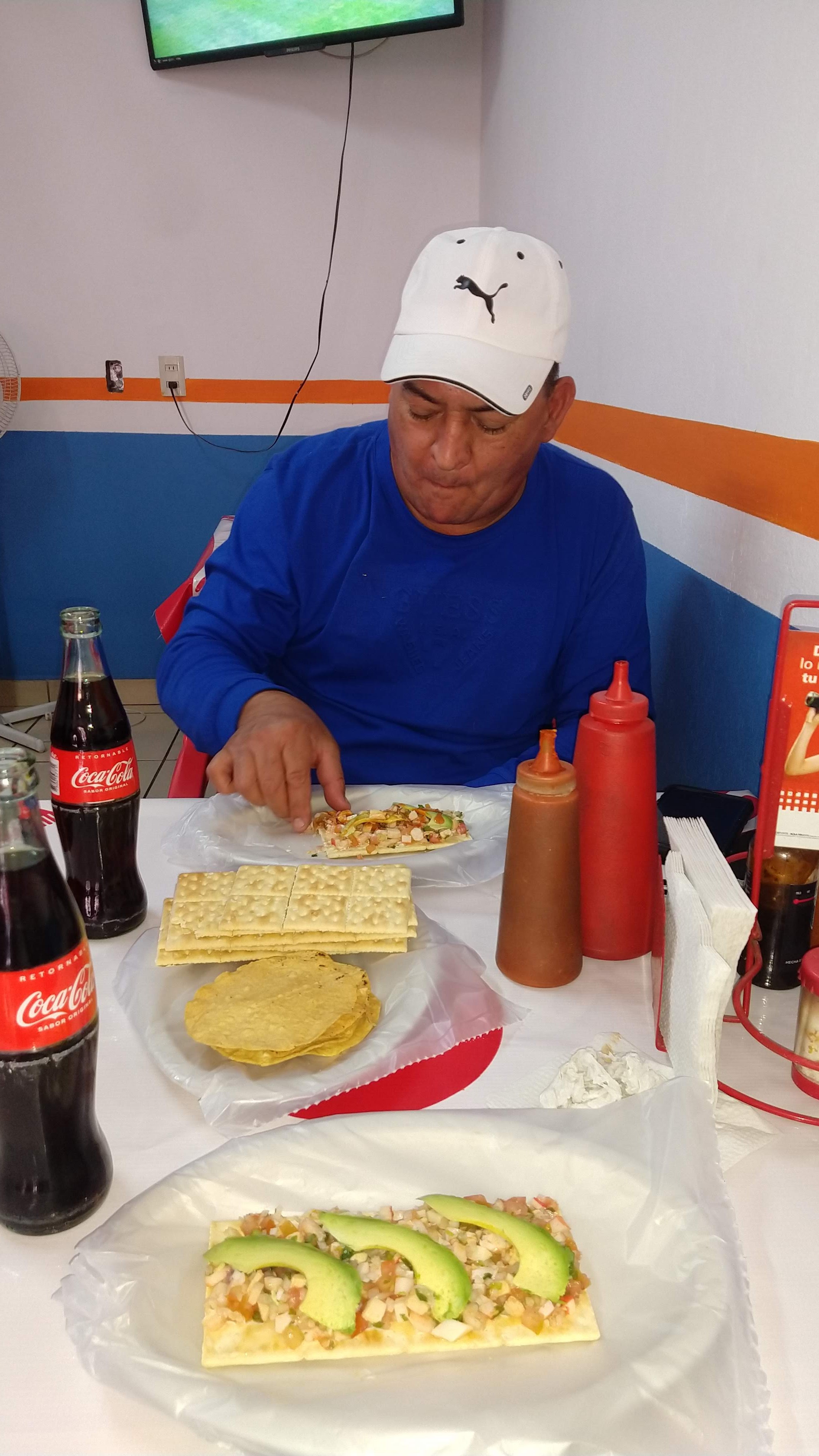 Mariscos "El Bolis" image 4