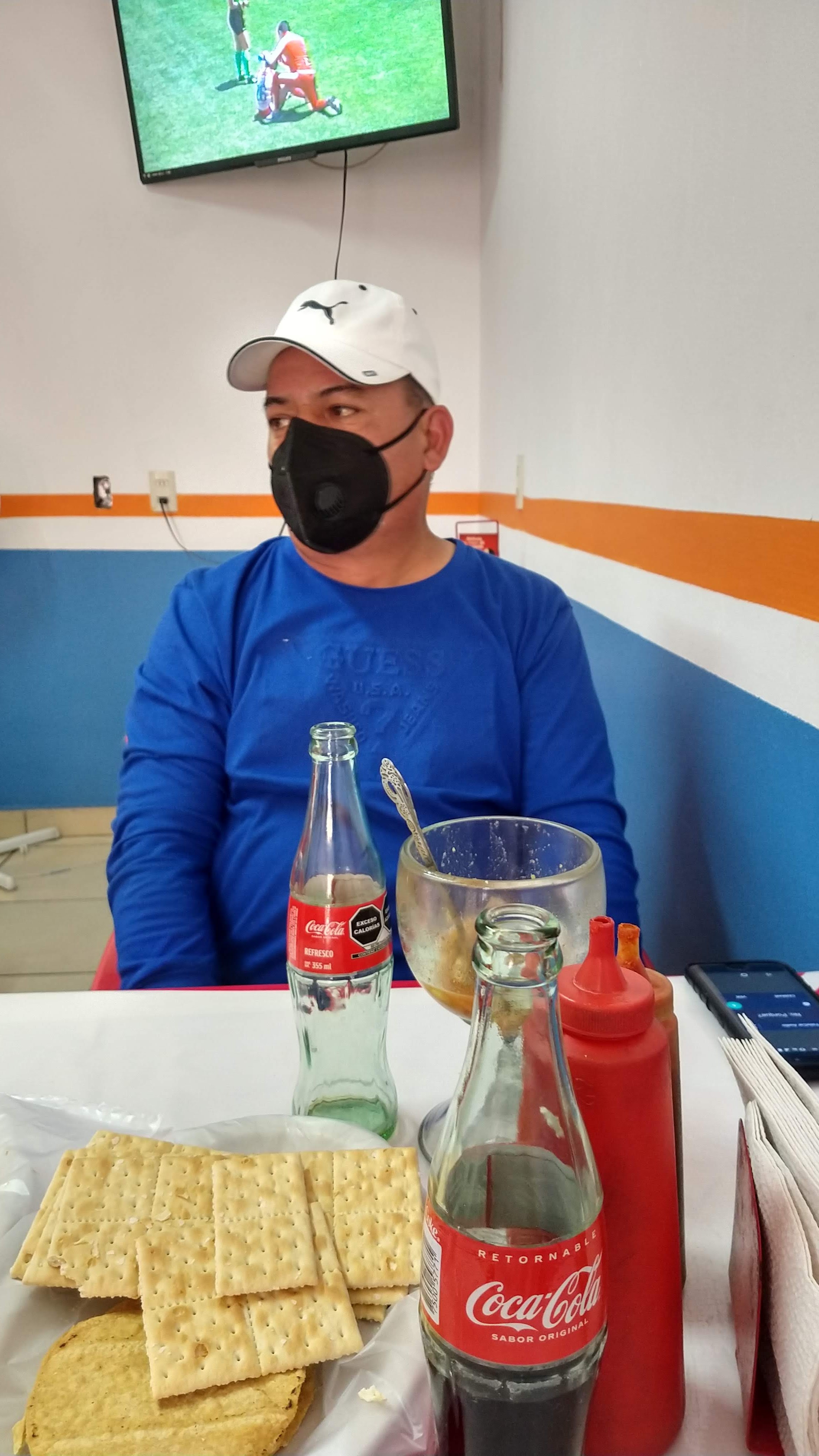 Mariscos "El Bolis" image 8