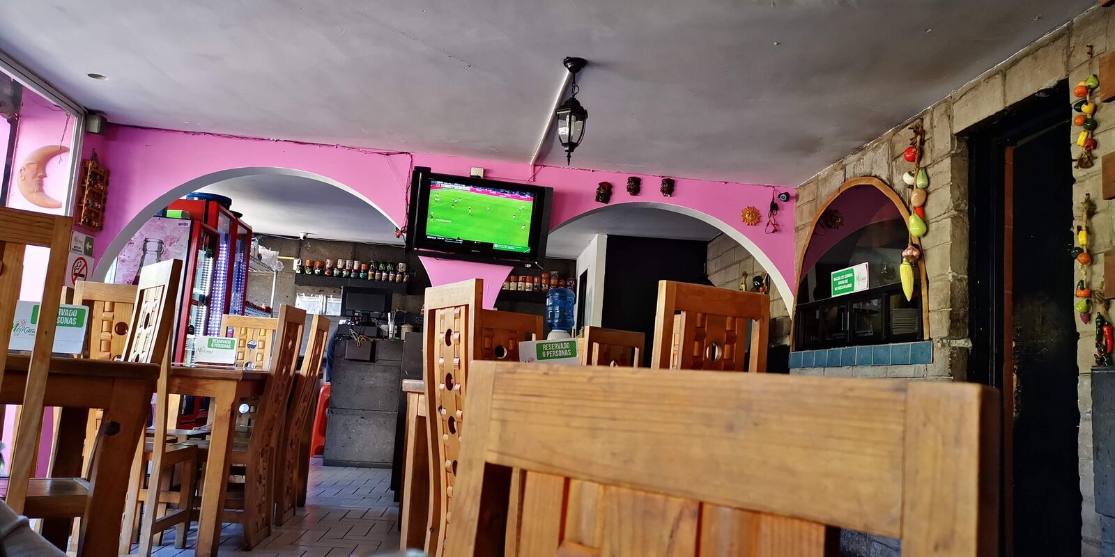 Mejicanas Restaurante image 4