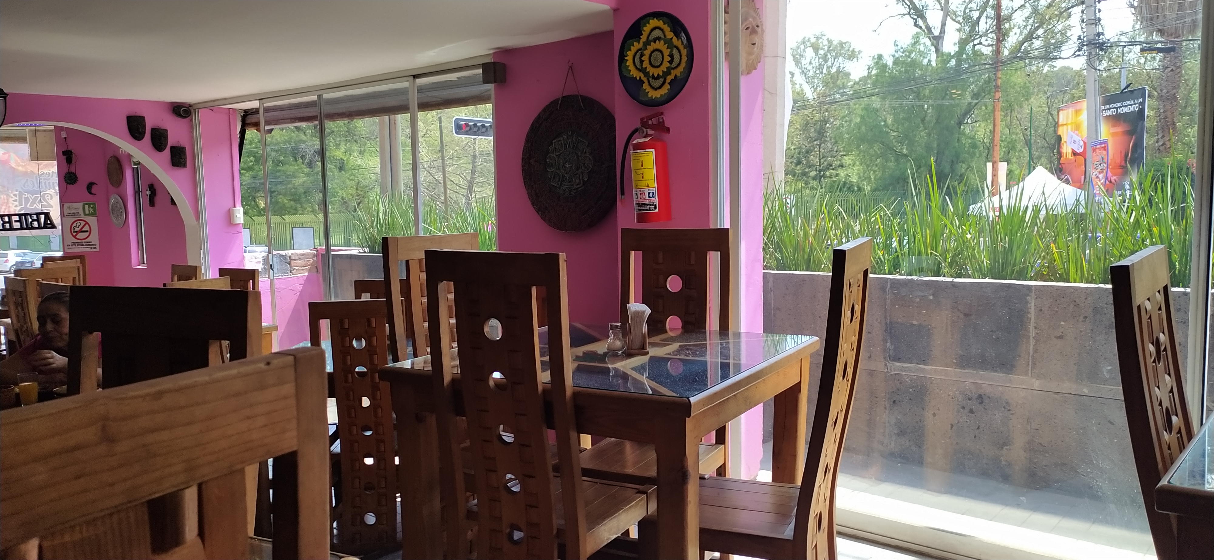 Mejicanas Restaurante image 9