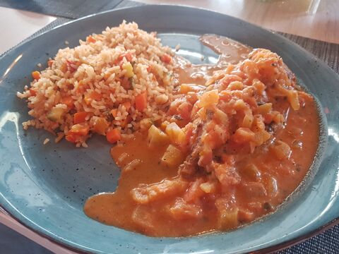 Restaurante Tuna Tomate image 2