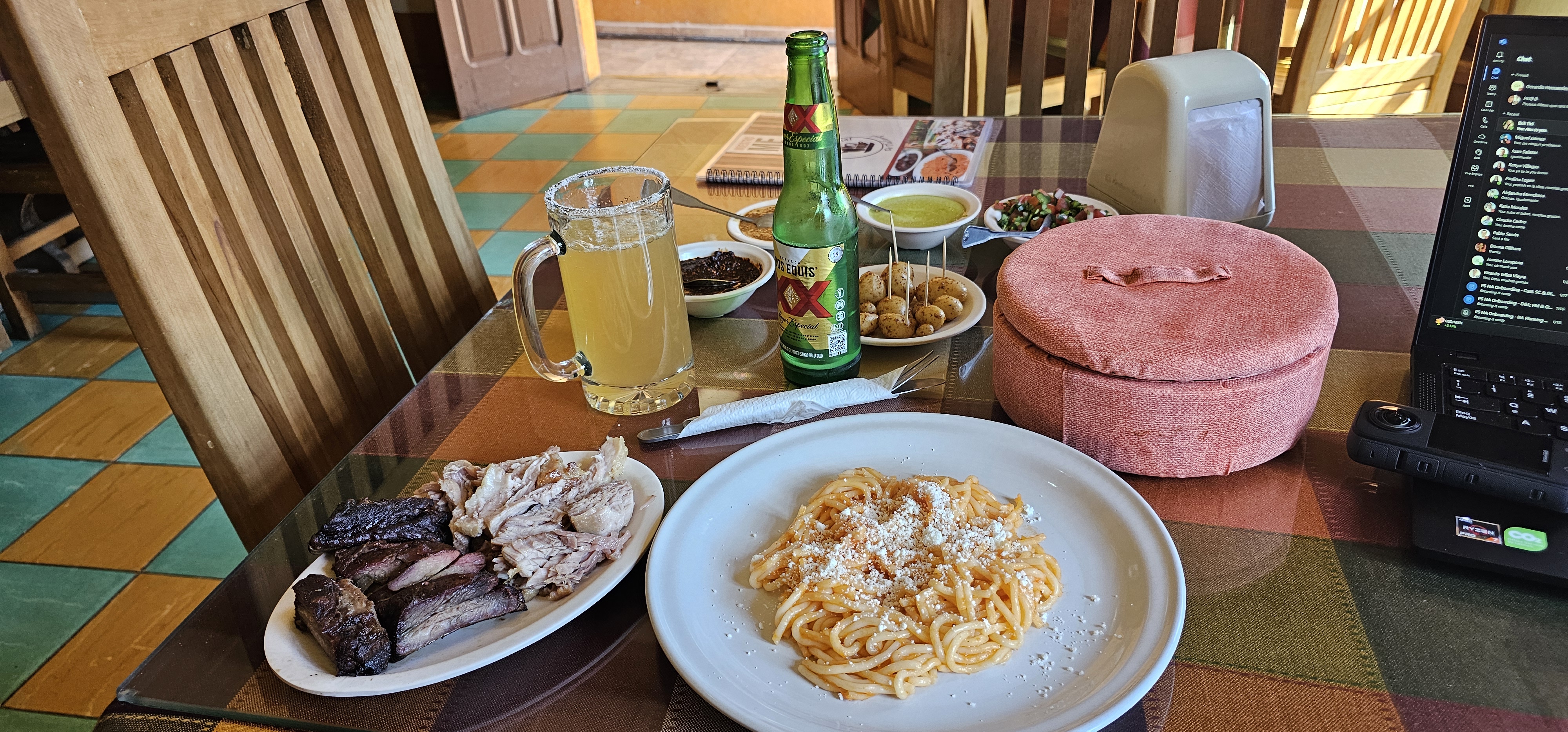 Café Colonial image 3