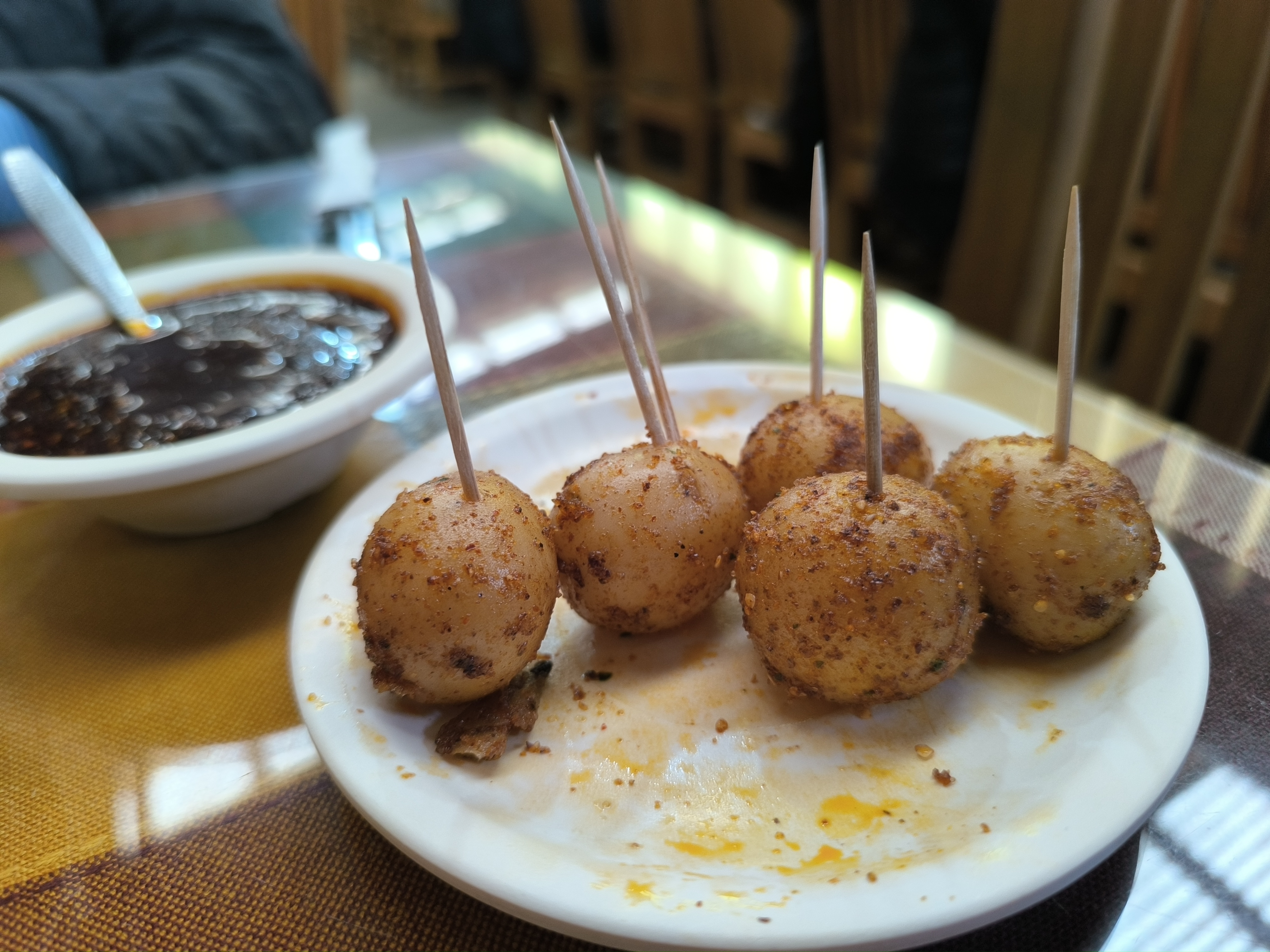 Café Colonial image 9