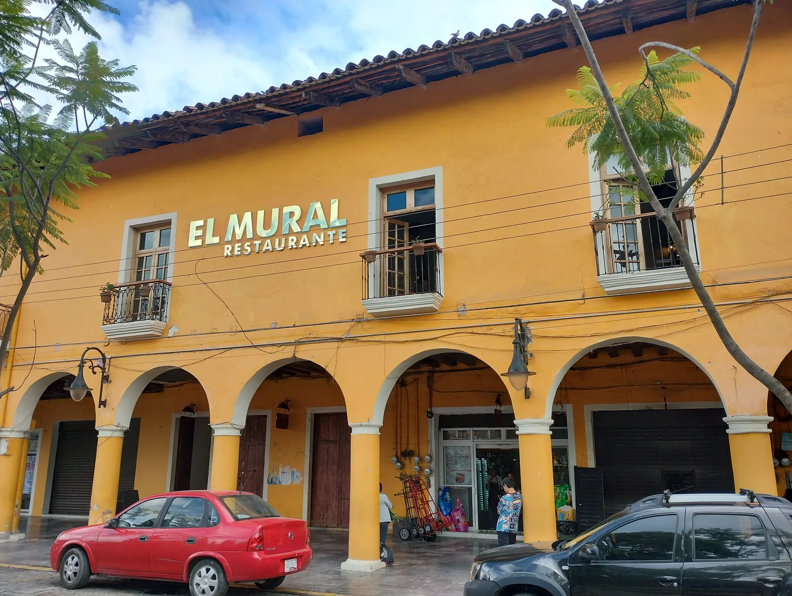 El Mural image 8