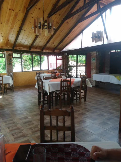 El Parapeto image 3