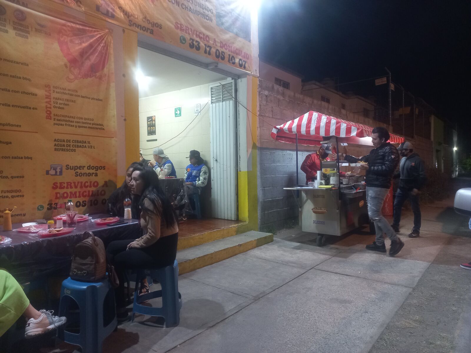 Super Dogos Sonora(hotdogs y hamburguesas) image 7