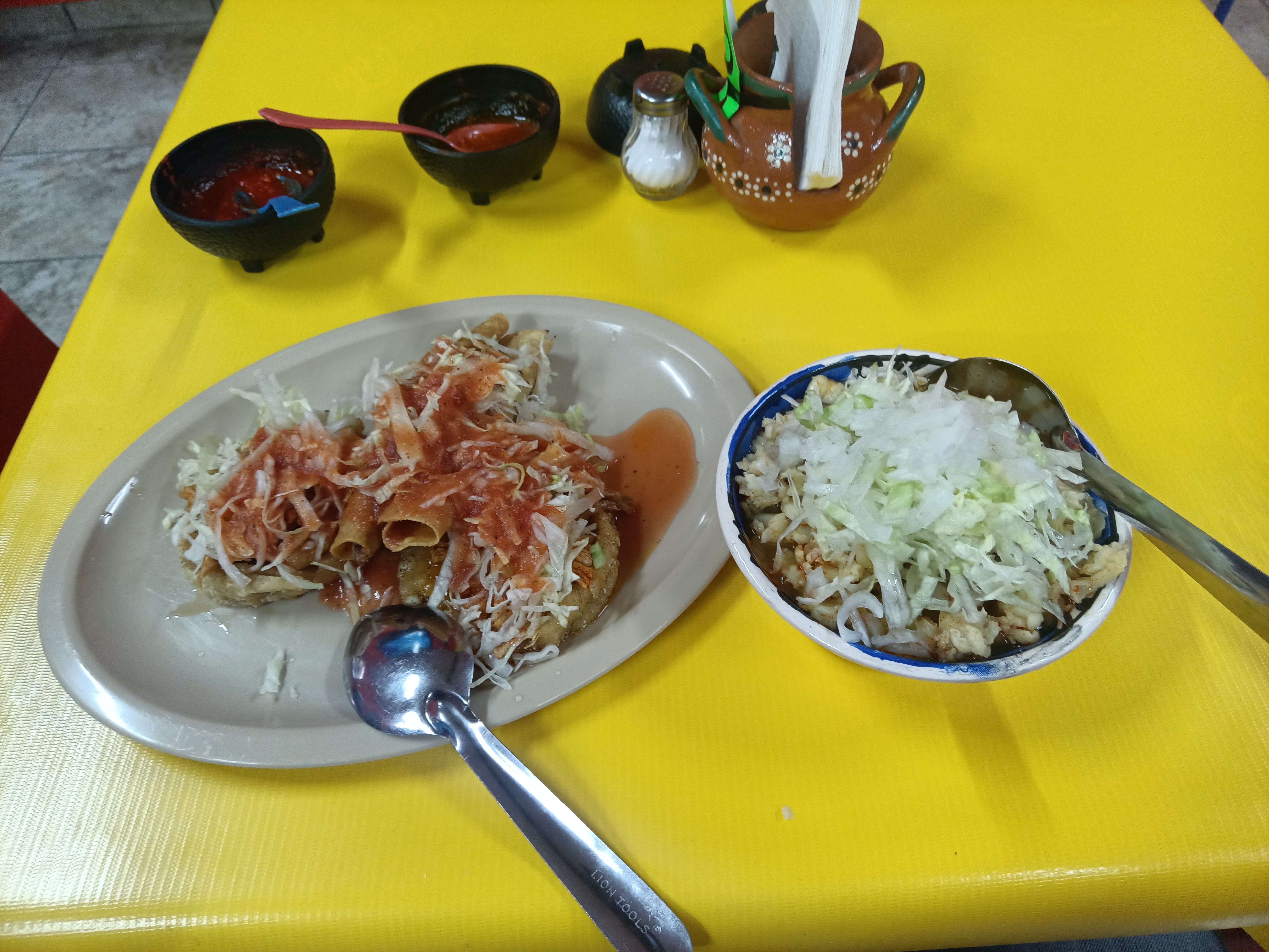 Cenaduria De La Rosa (Antojitos Mexicanos) image 7