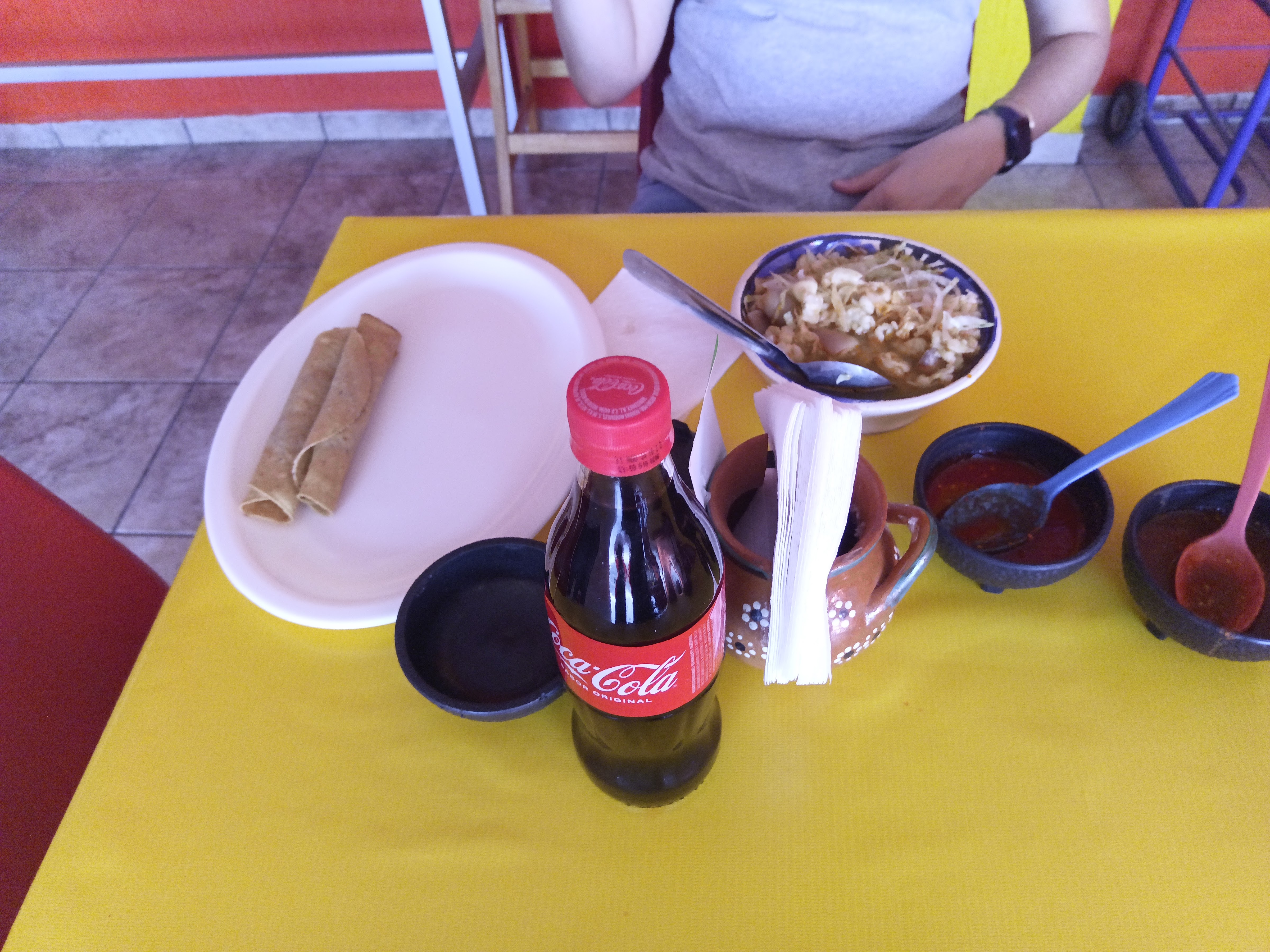 Cenaduria De La Rosa (Antojitos Mexicanos) image 8