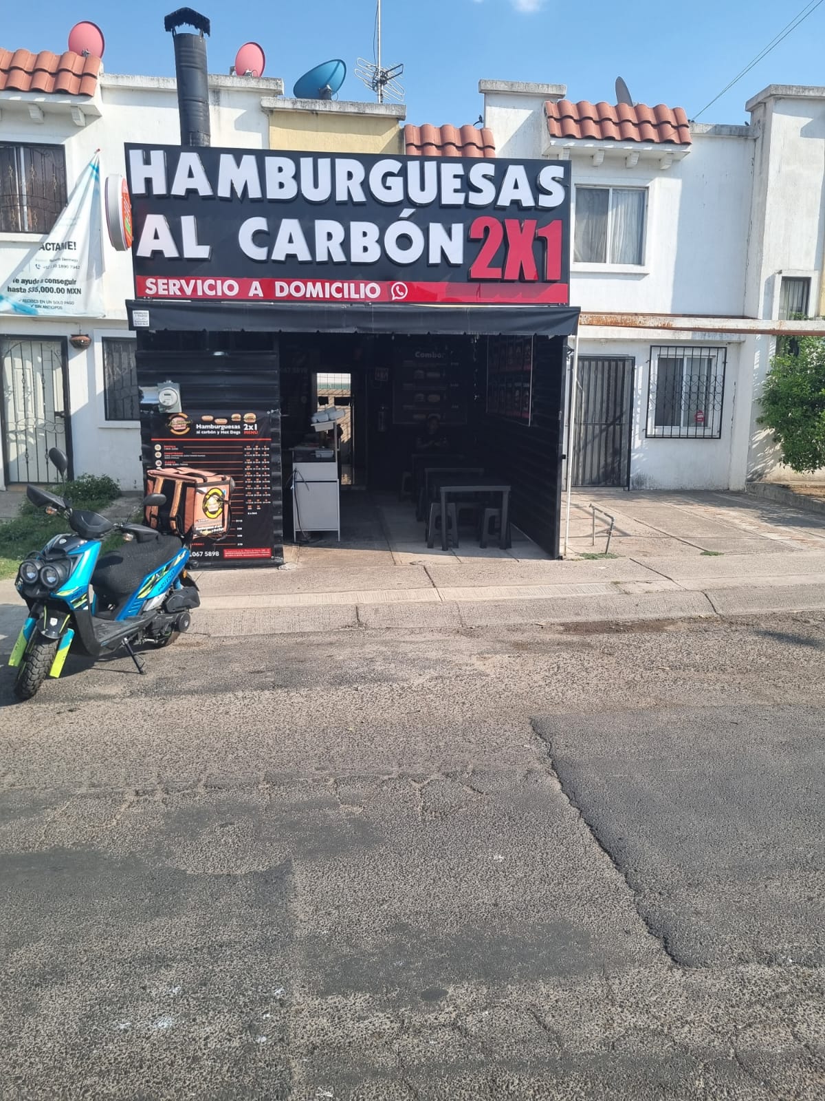 Hamburguesas al Carbón - Las Mismas image 3