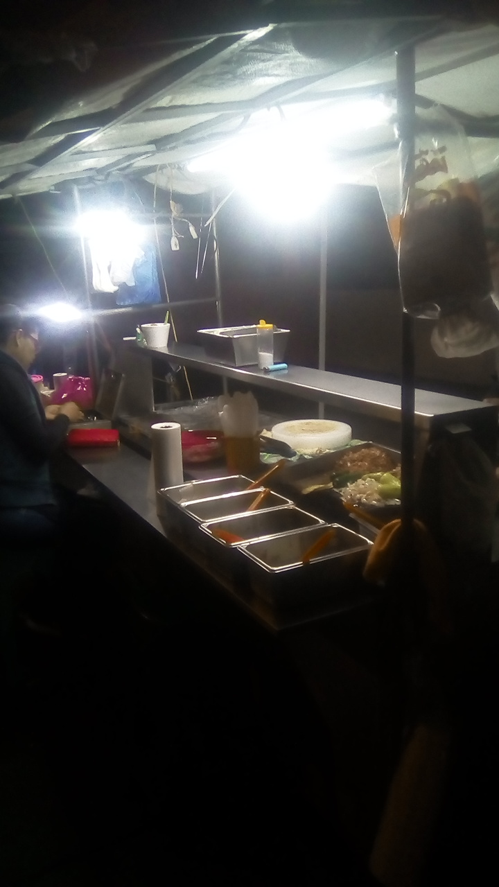 Tacos Los Chavos. image 4