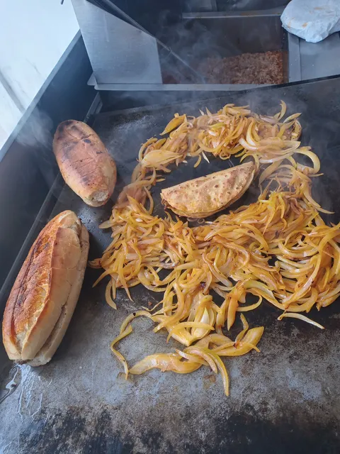 Tacos de barbacoa "El Chilly" image 1