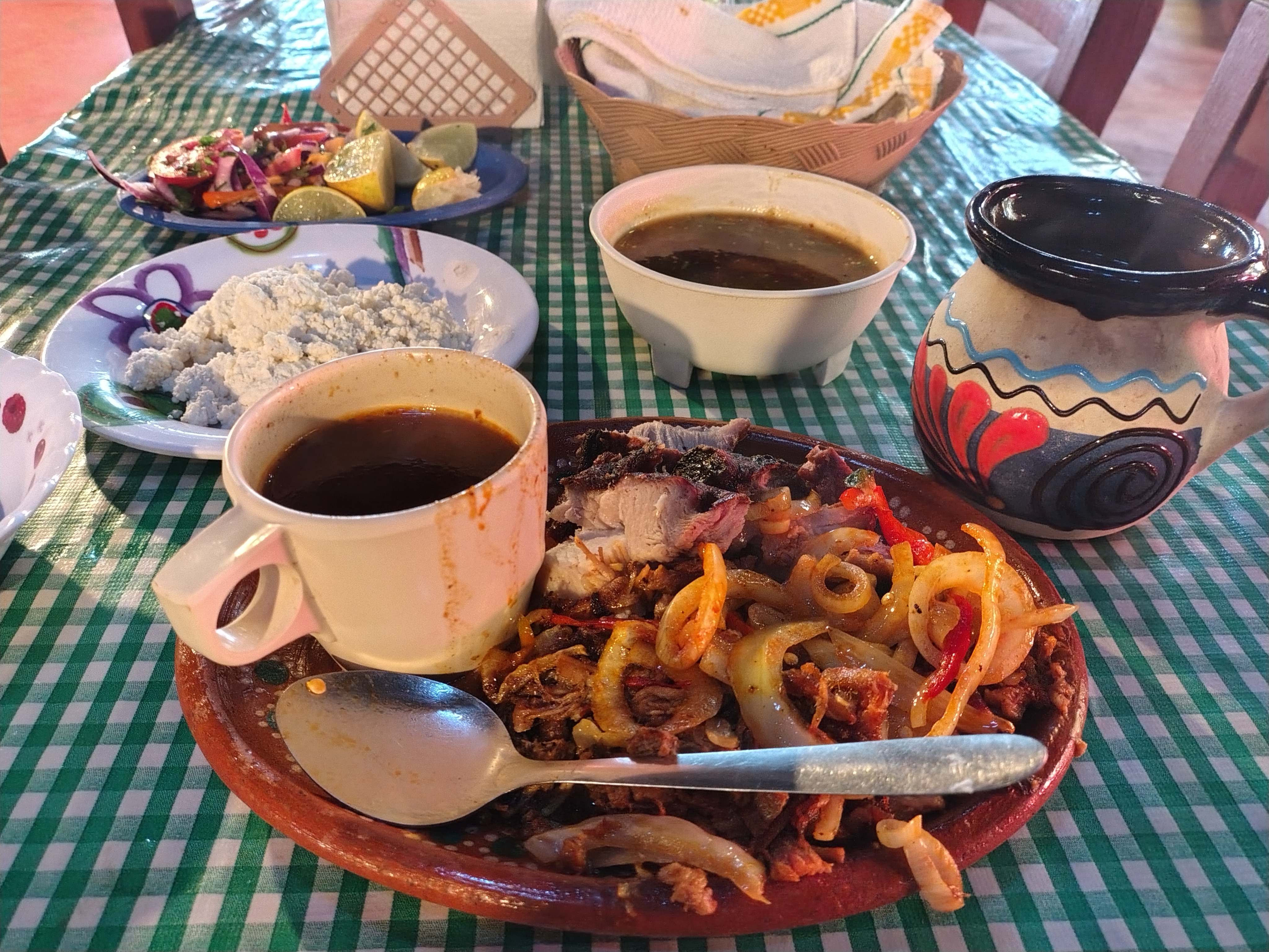 La Sierra Restaurant image 3