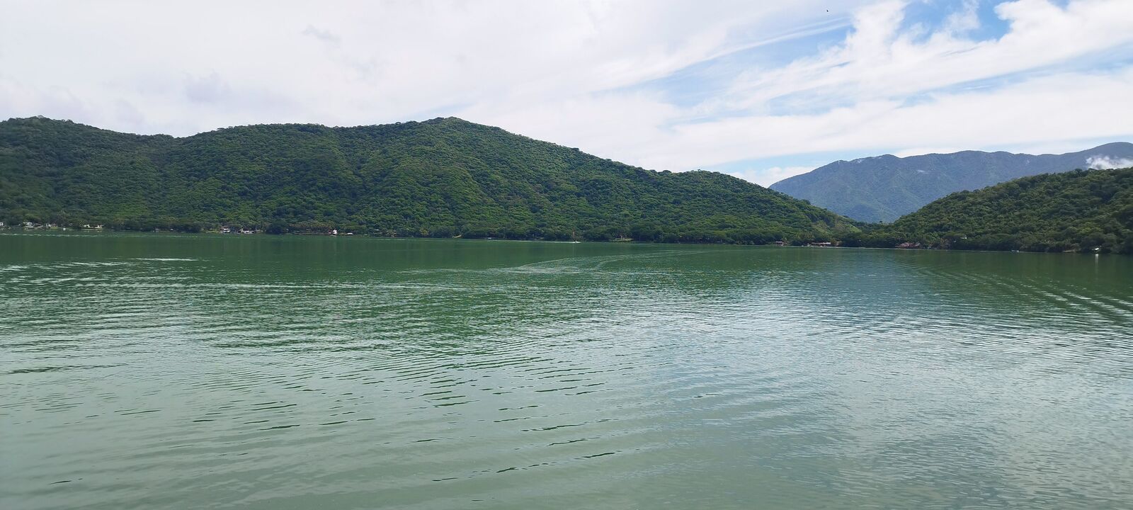 Lago Azul Restaurante Bar image 9