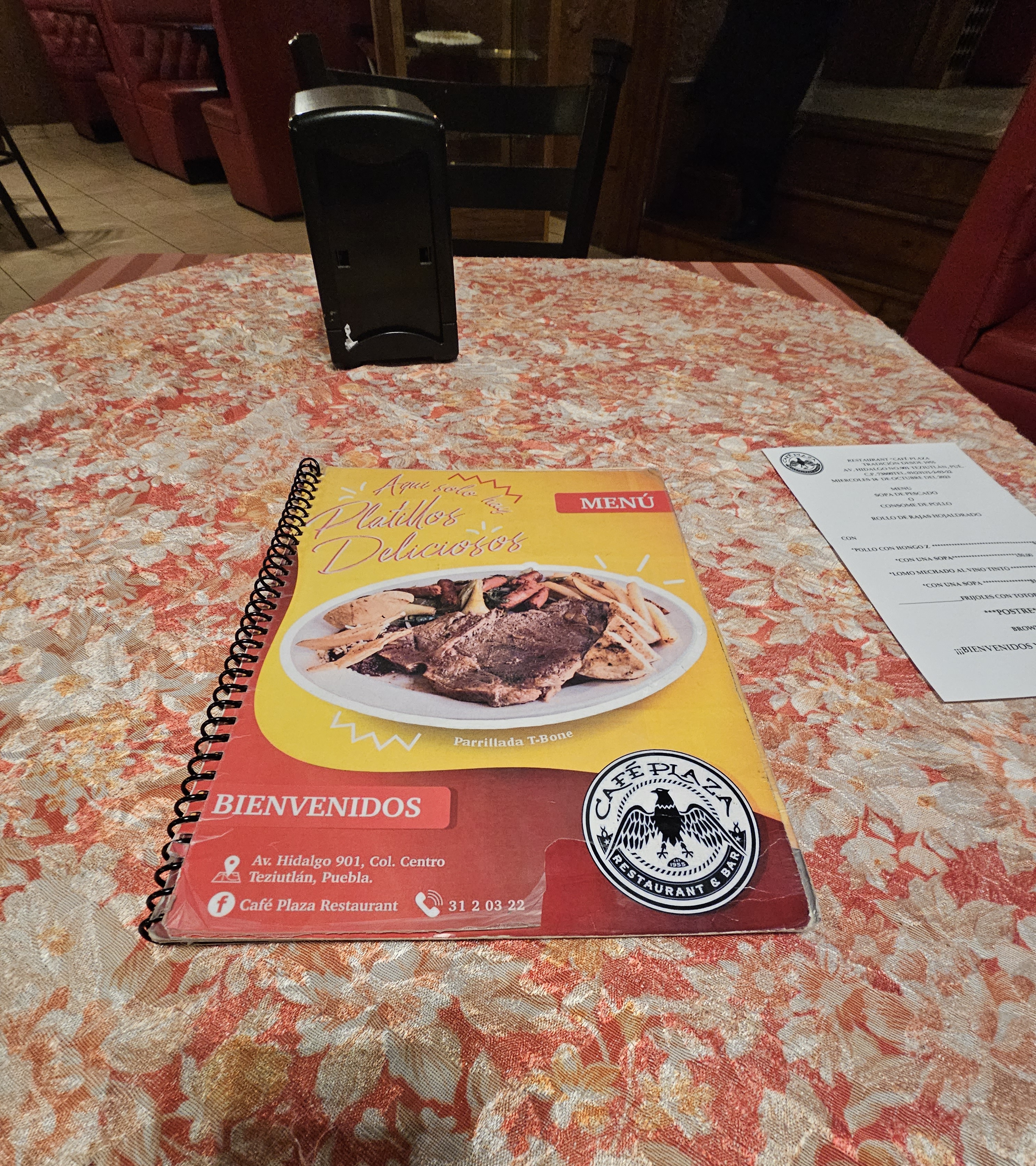 Café Plaza Restaurante image 7