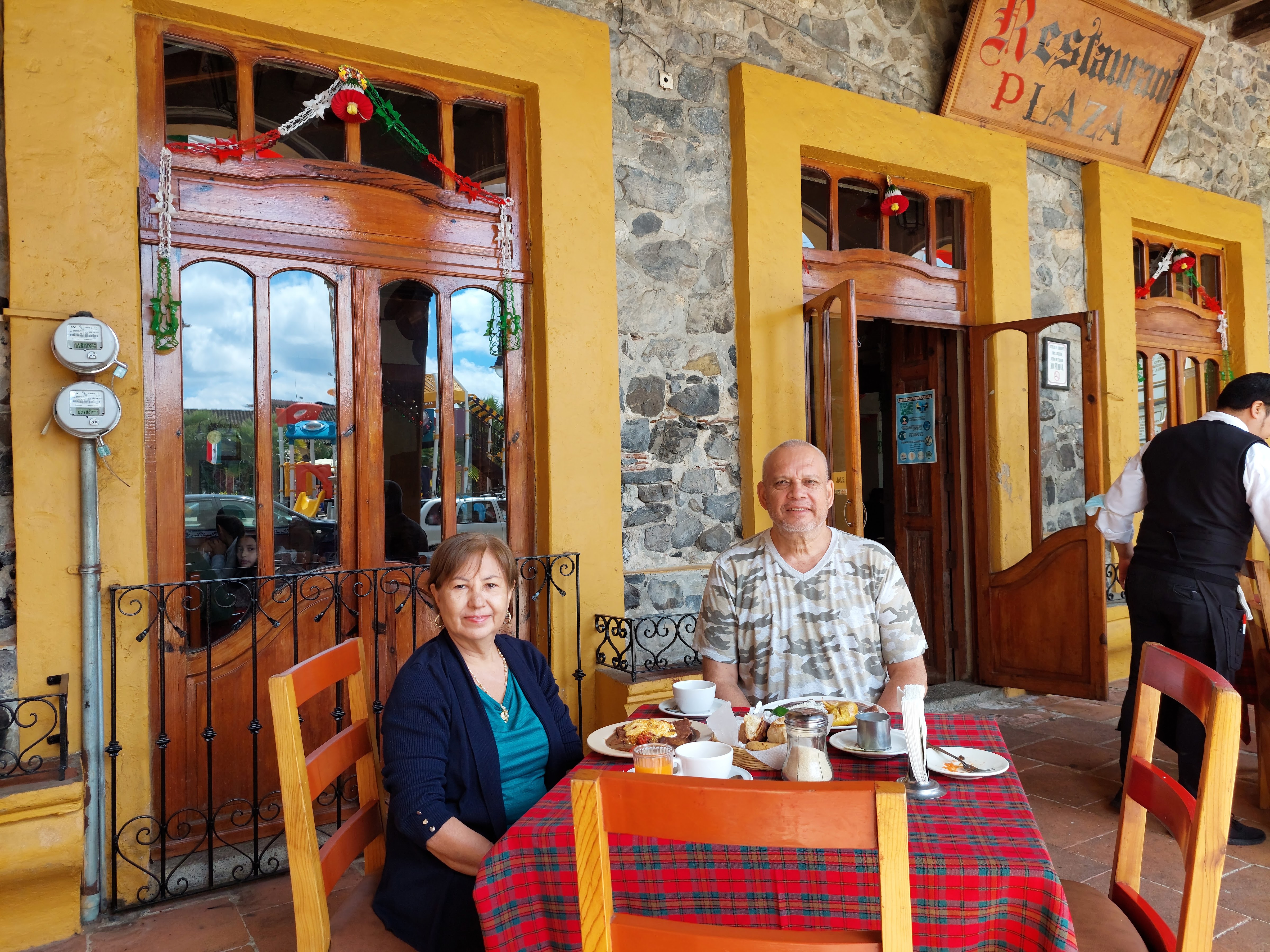 Café Plaza Restaurante image 9