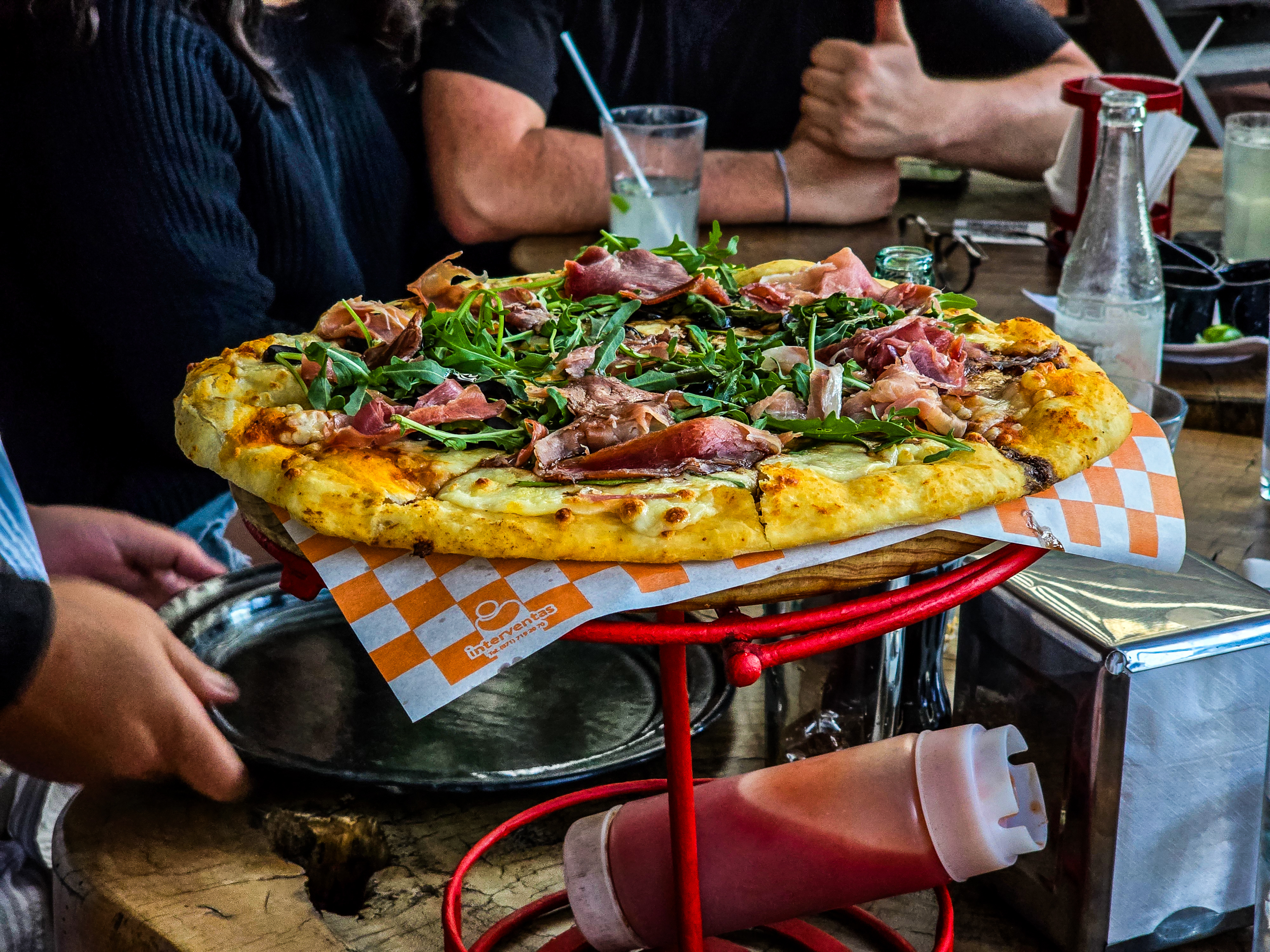 CAZONA CORZO Restaurante Bar image 2