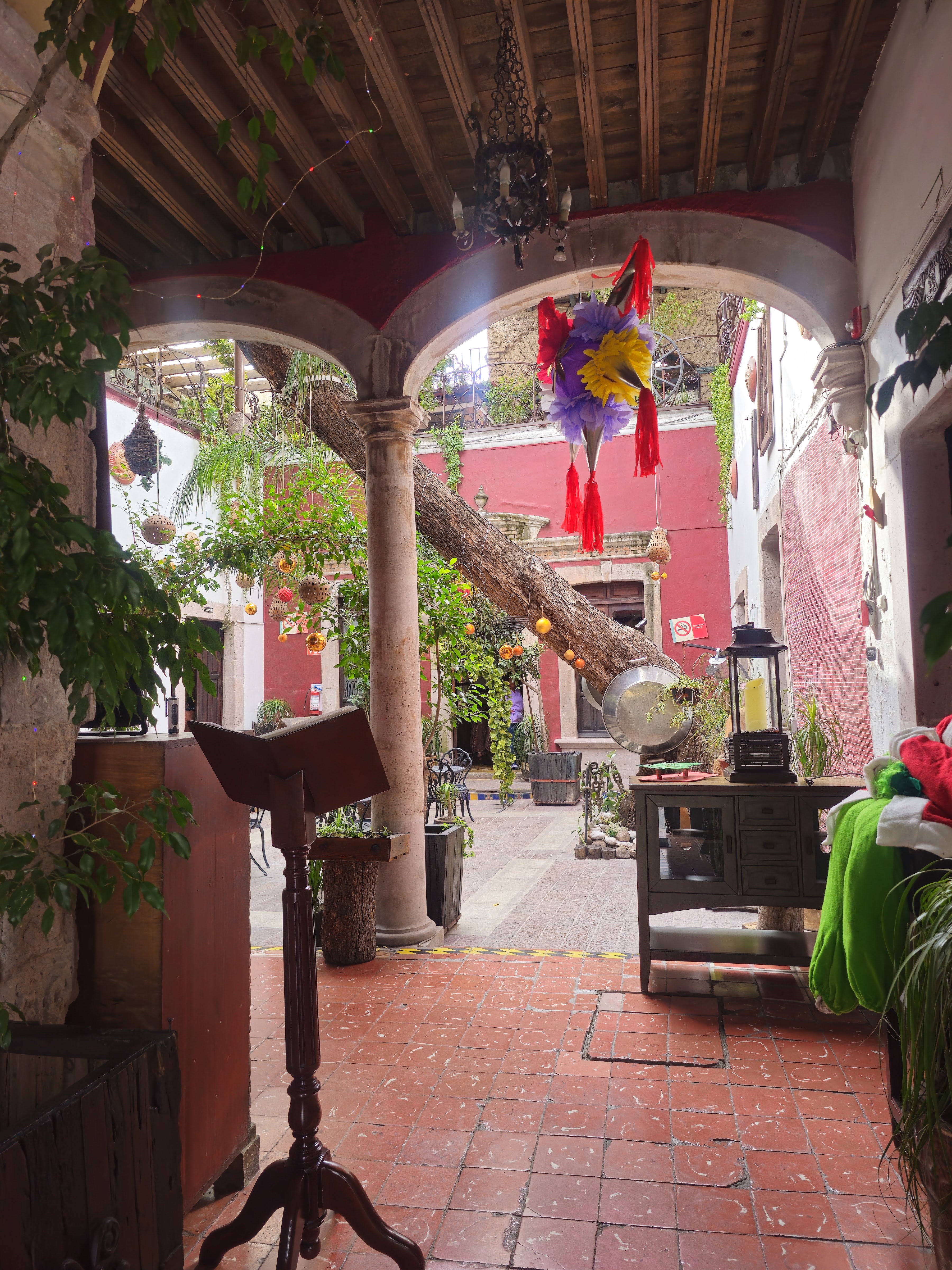 CAZONA CORZO Restaurante Bar image 7