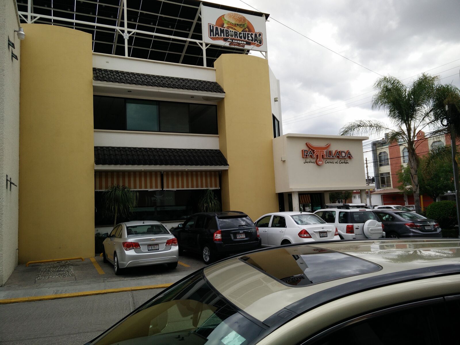 Parrillada Jardines image 3