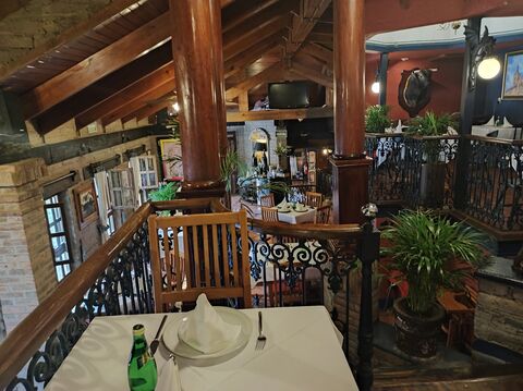 Restaurant El Campanario image 1