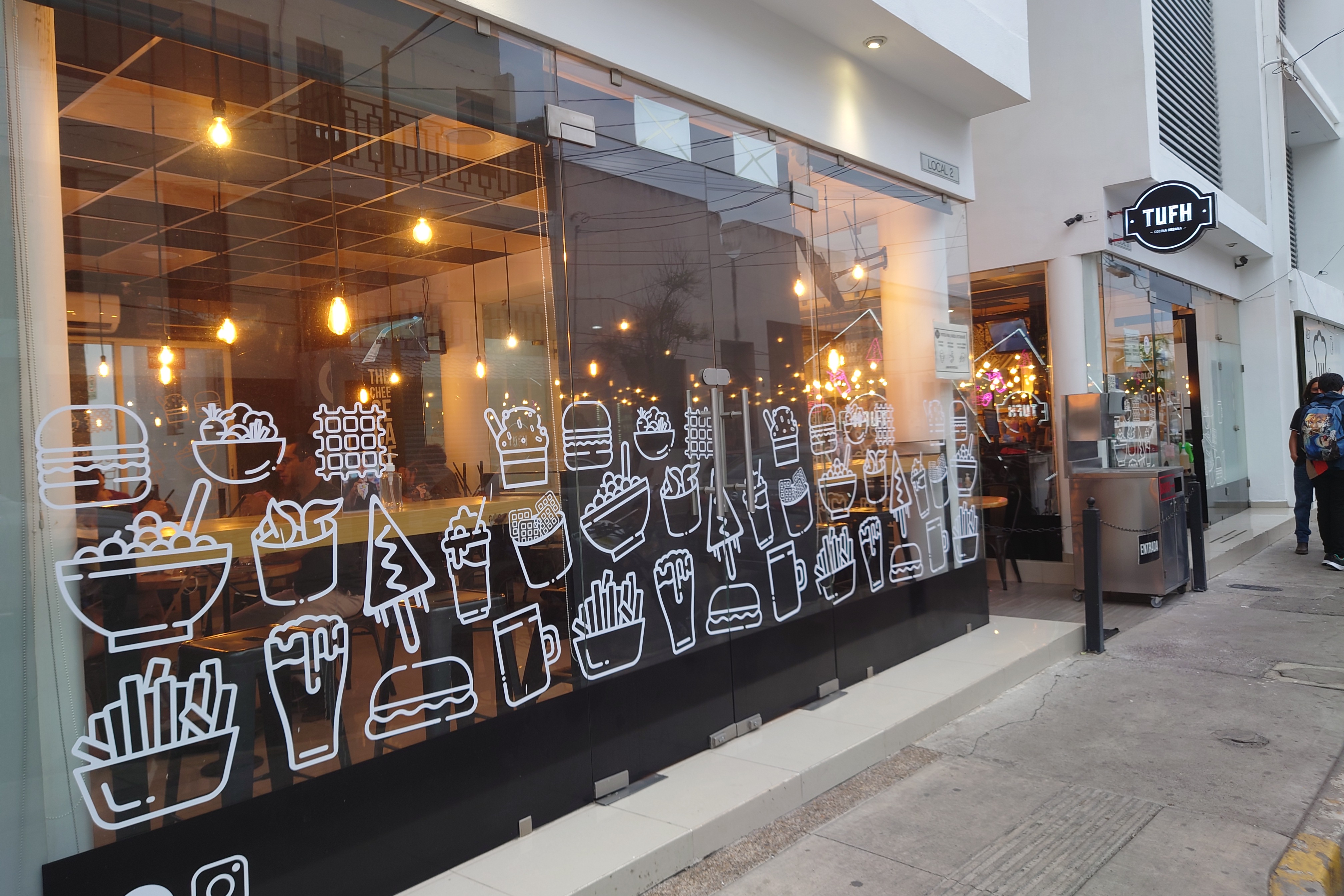 Tufh Cocina Urbana (restaurante Centro) image 1