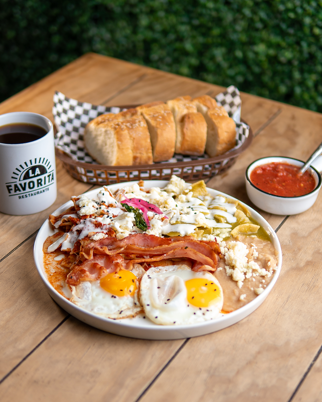 La Favorita Restaurante image 2