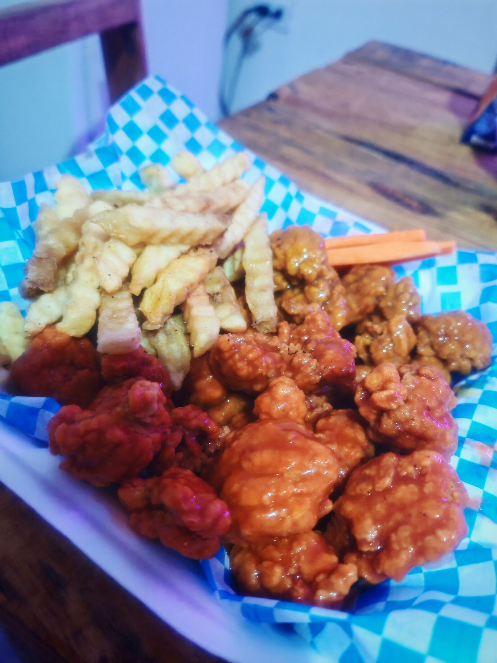 Alitas y Hamburguesas Wingo´s image 6