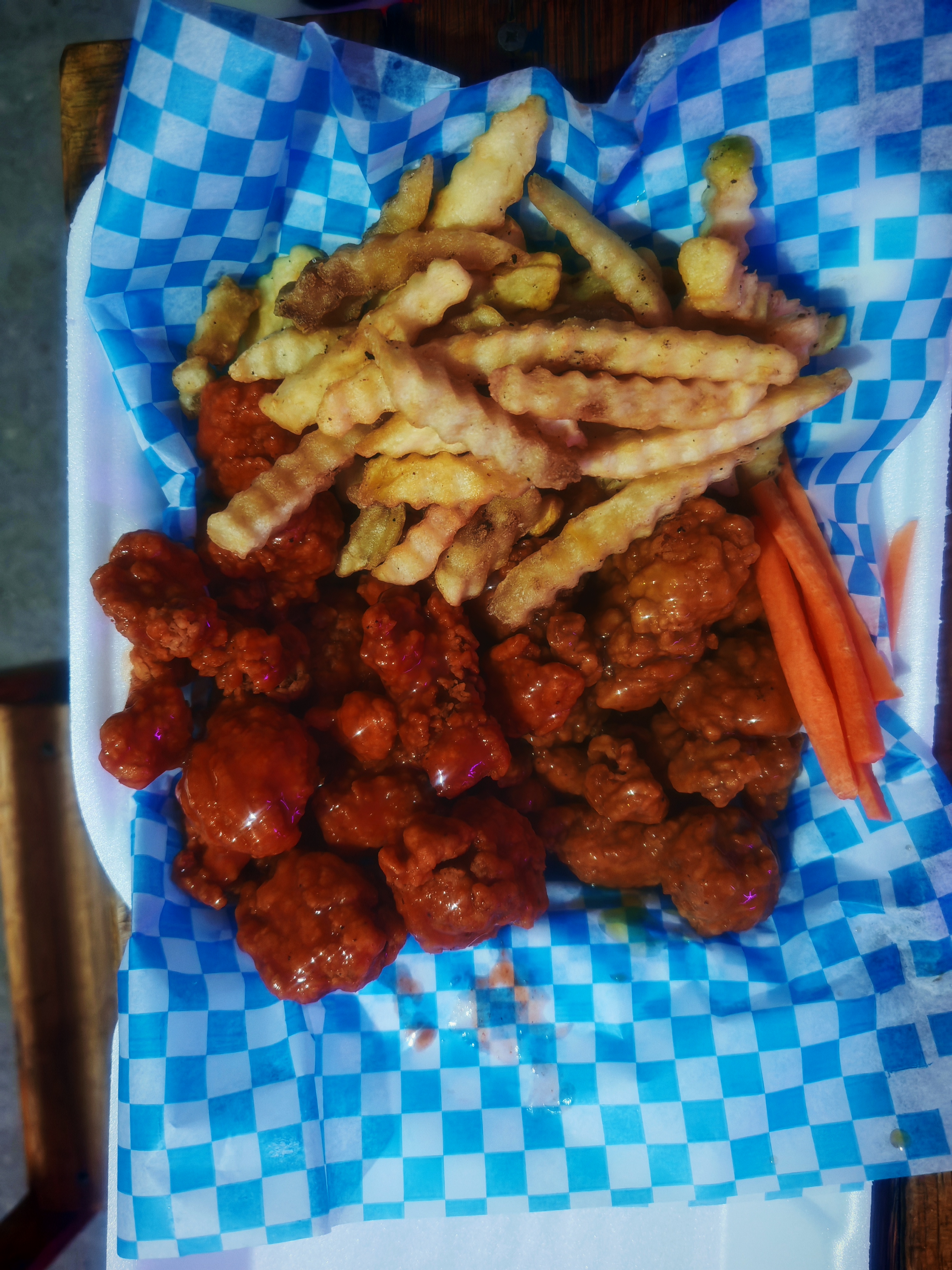 Alitas y Hamburguesas Wingo´s image 7